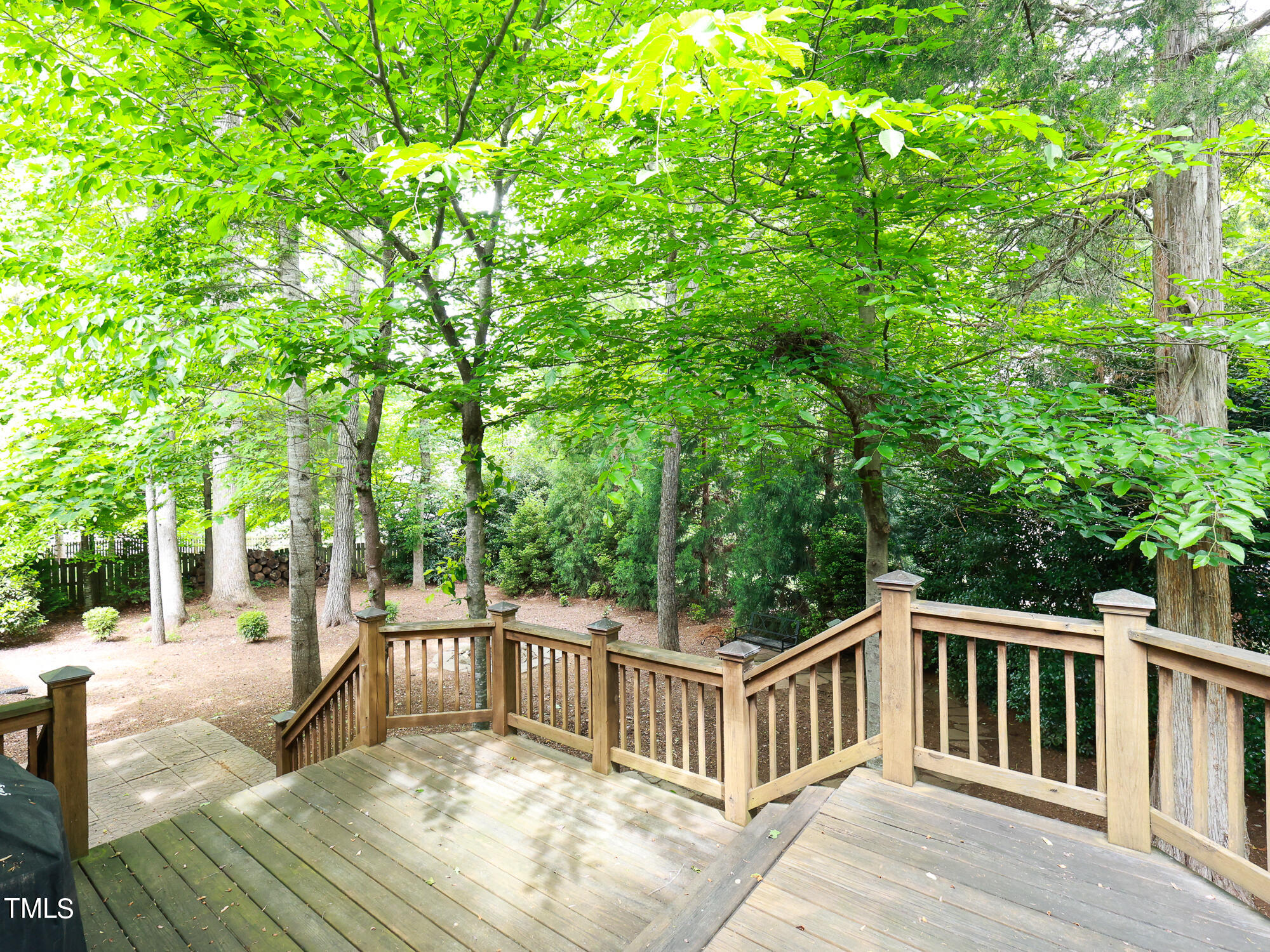 219 W Hatterleigh Avenue