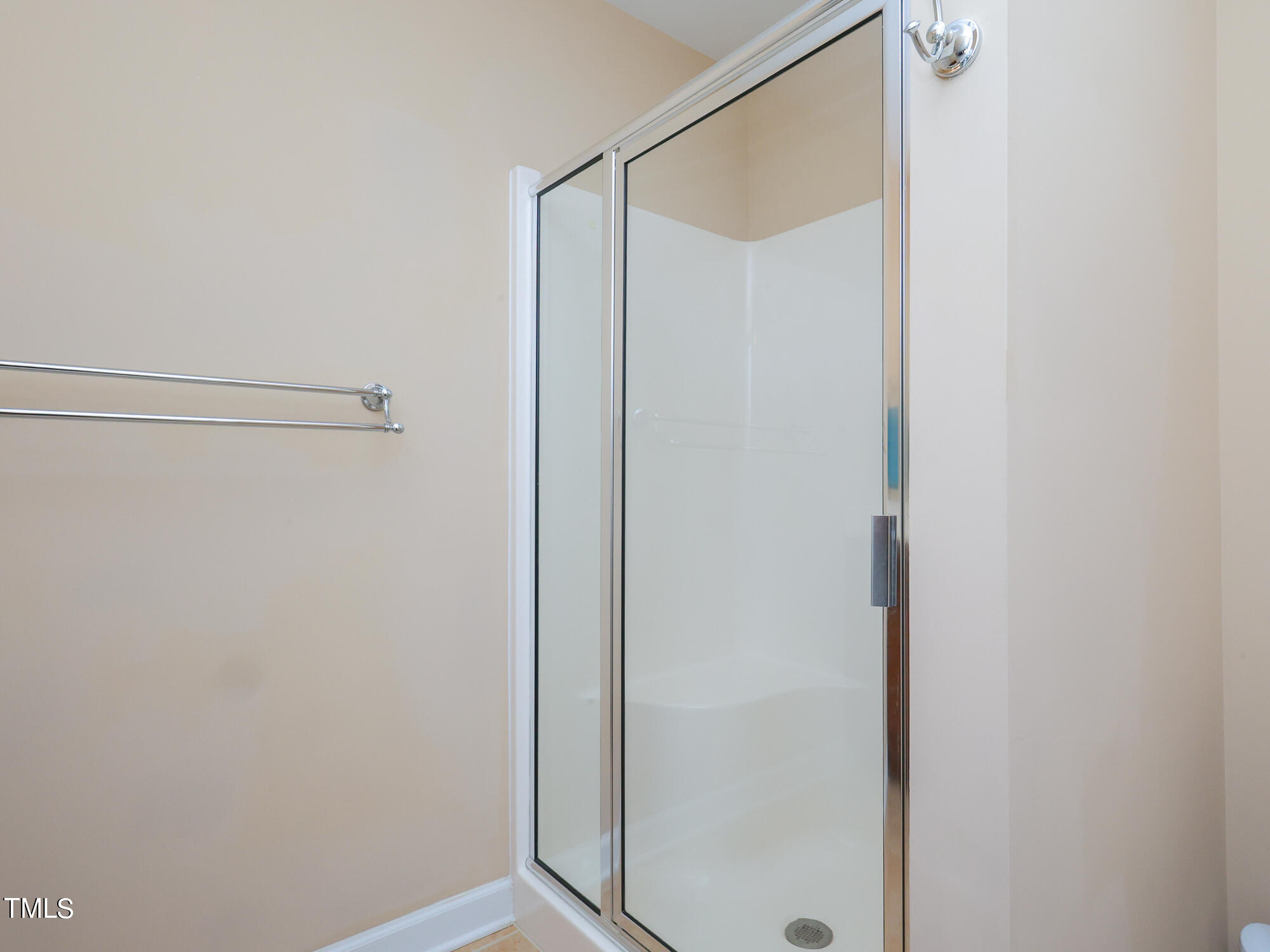 219 W Hatterleigh Avenue