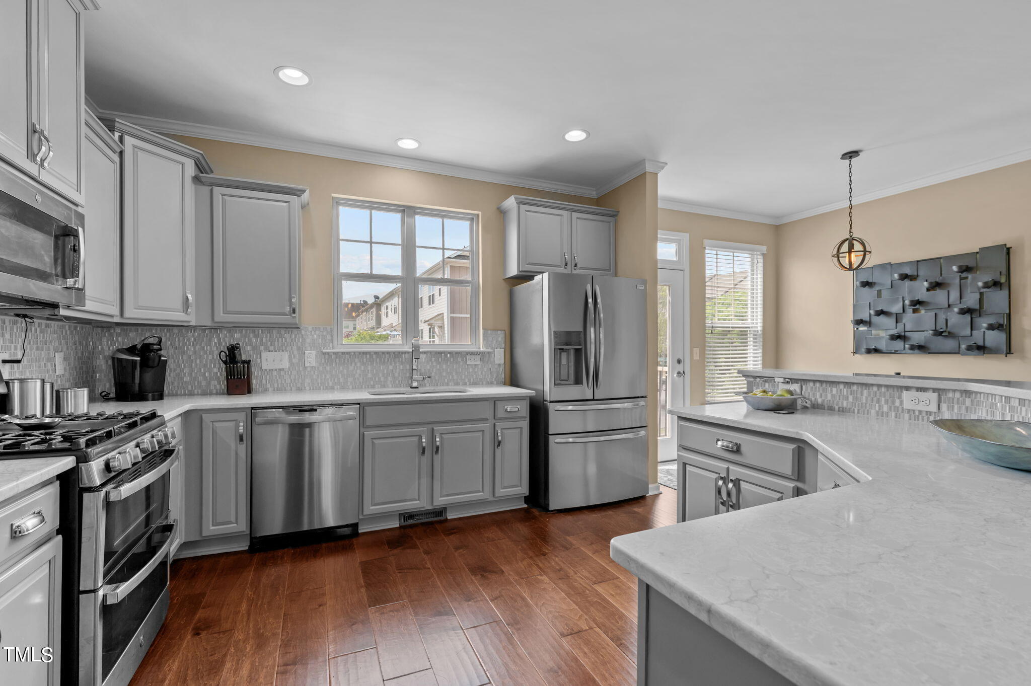 1323 Rembrandt Circle