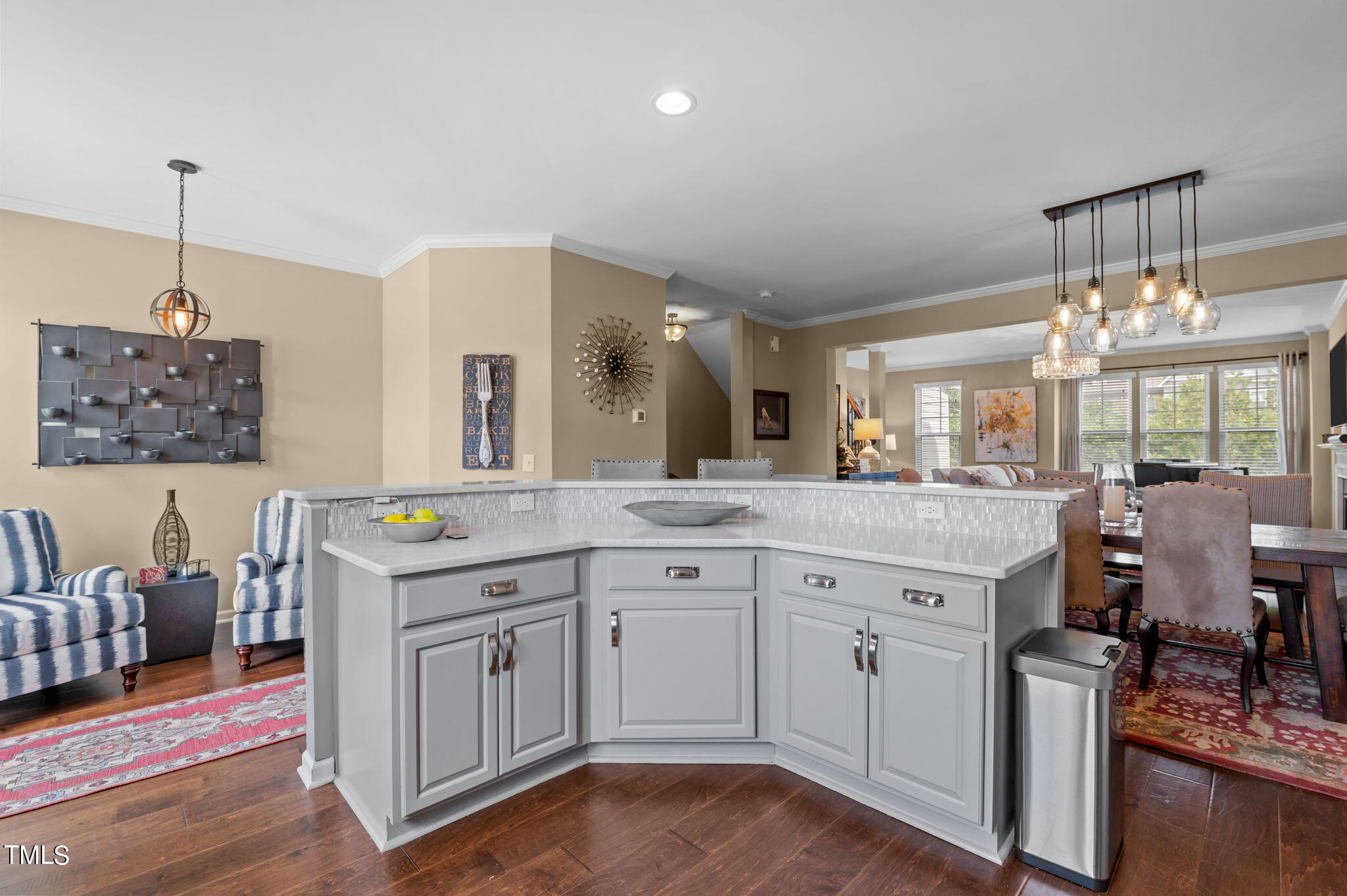 1323 Rembrandt Circle