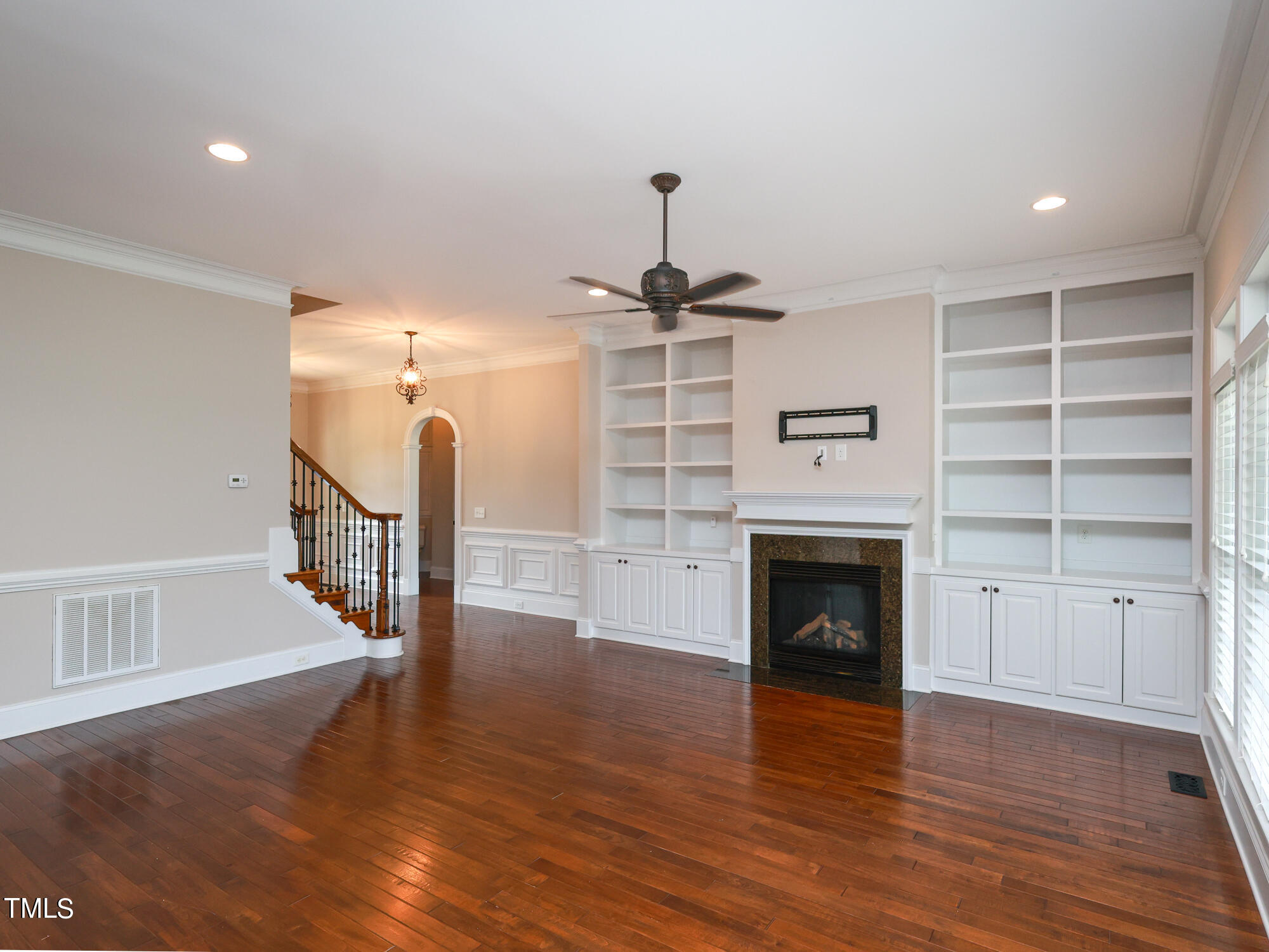 3212 Bankswood Drive