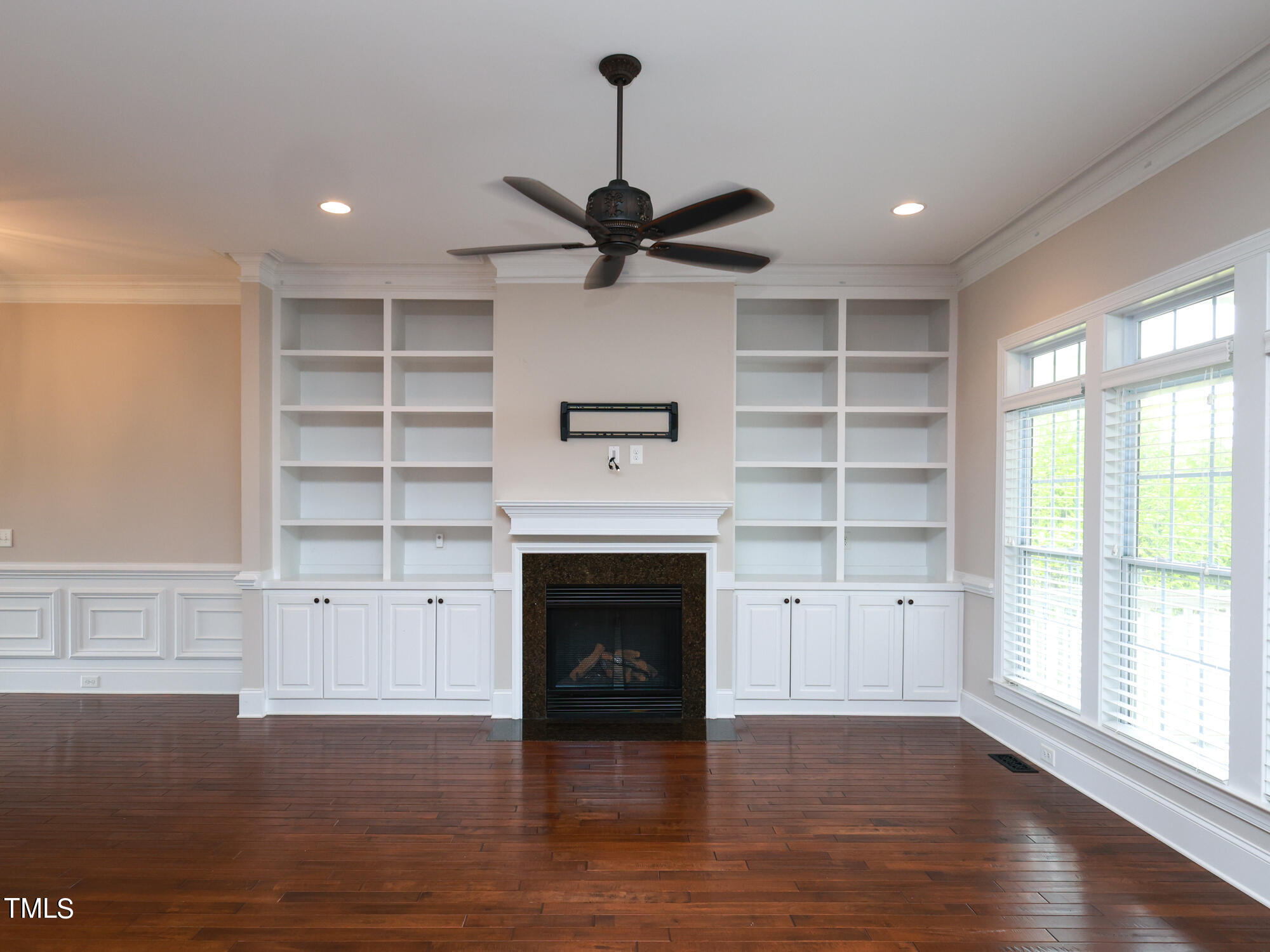 3212 Bankswood Drive