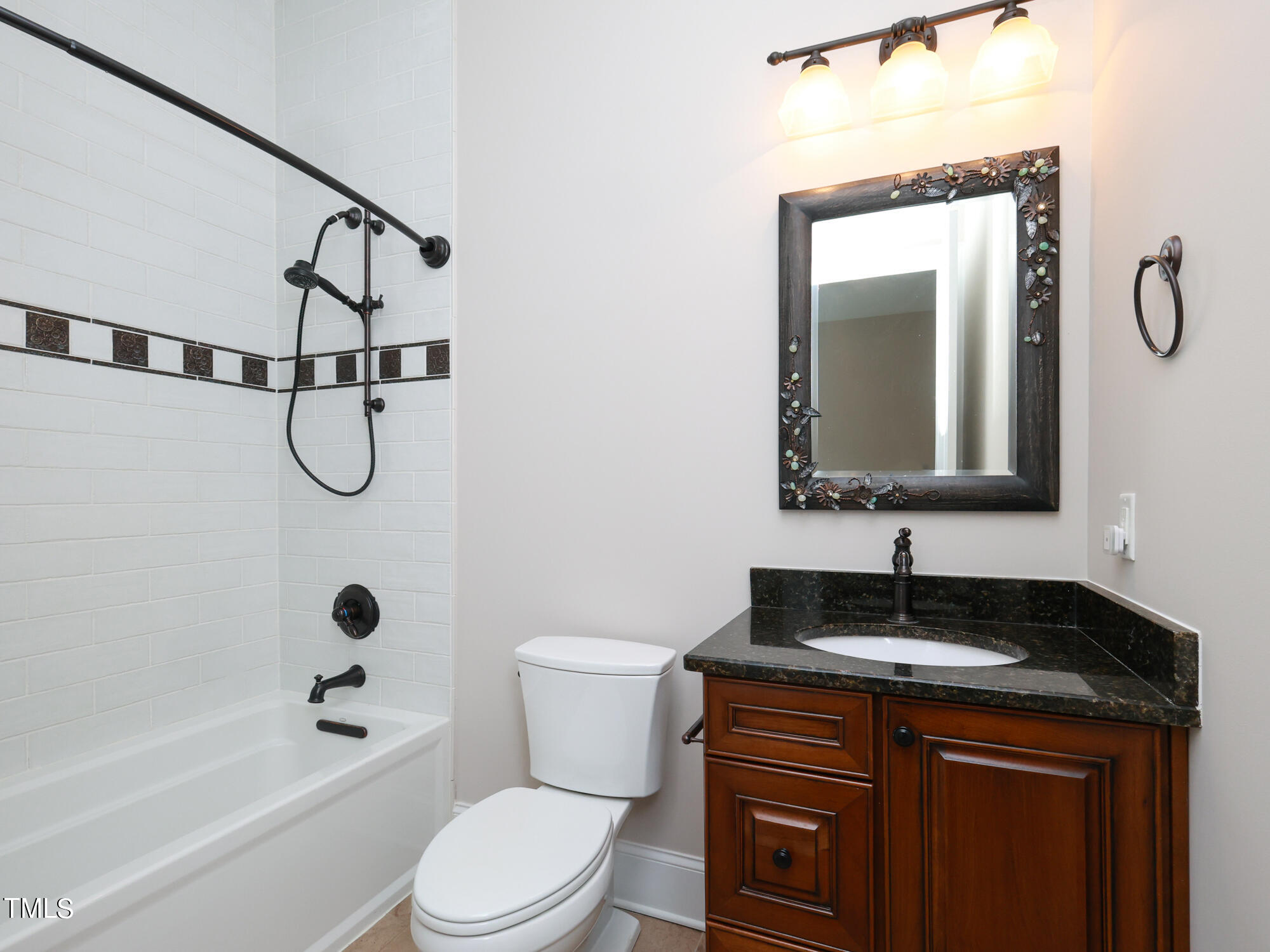 3212 Bankswood Drive