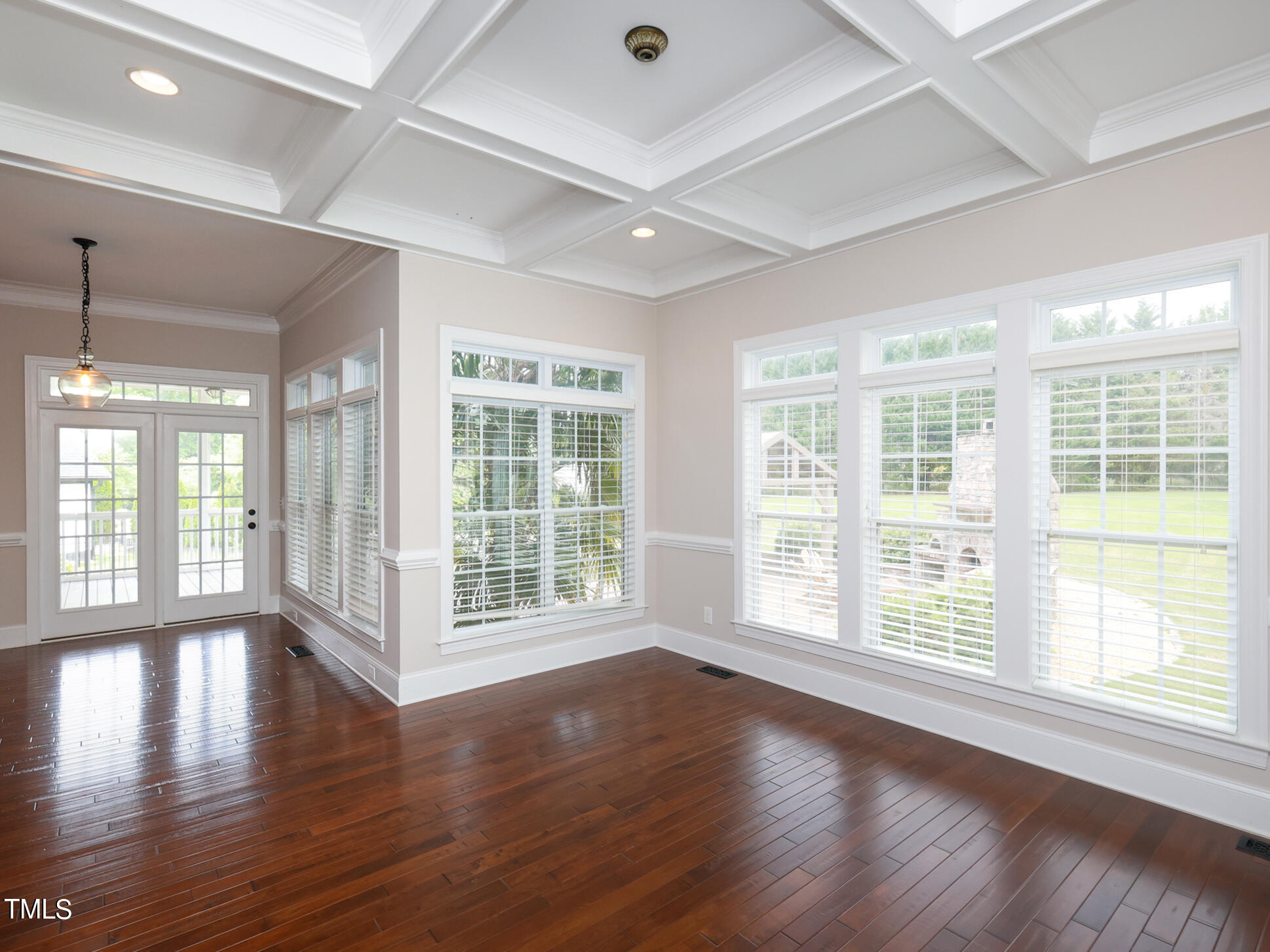 3212 Bankswood Drive