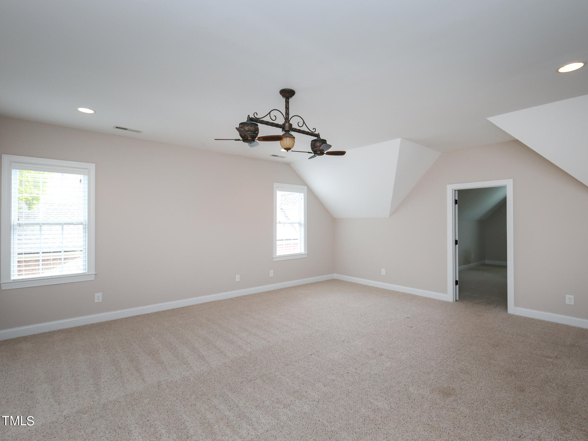 3212 Bankswood Drive