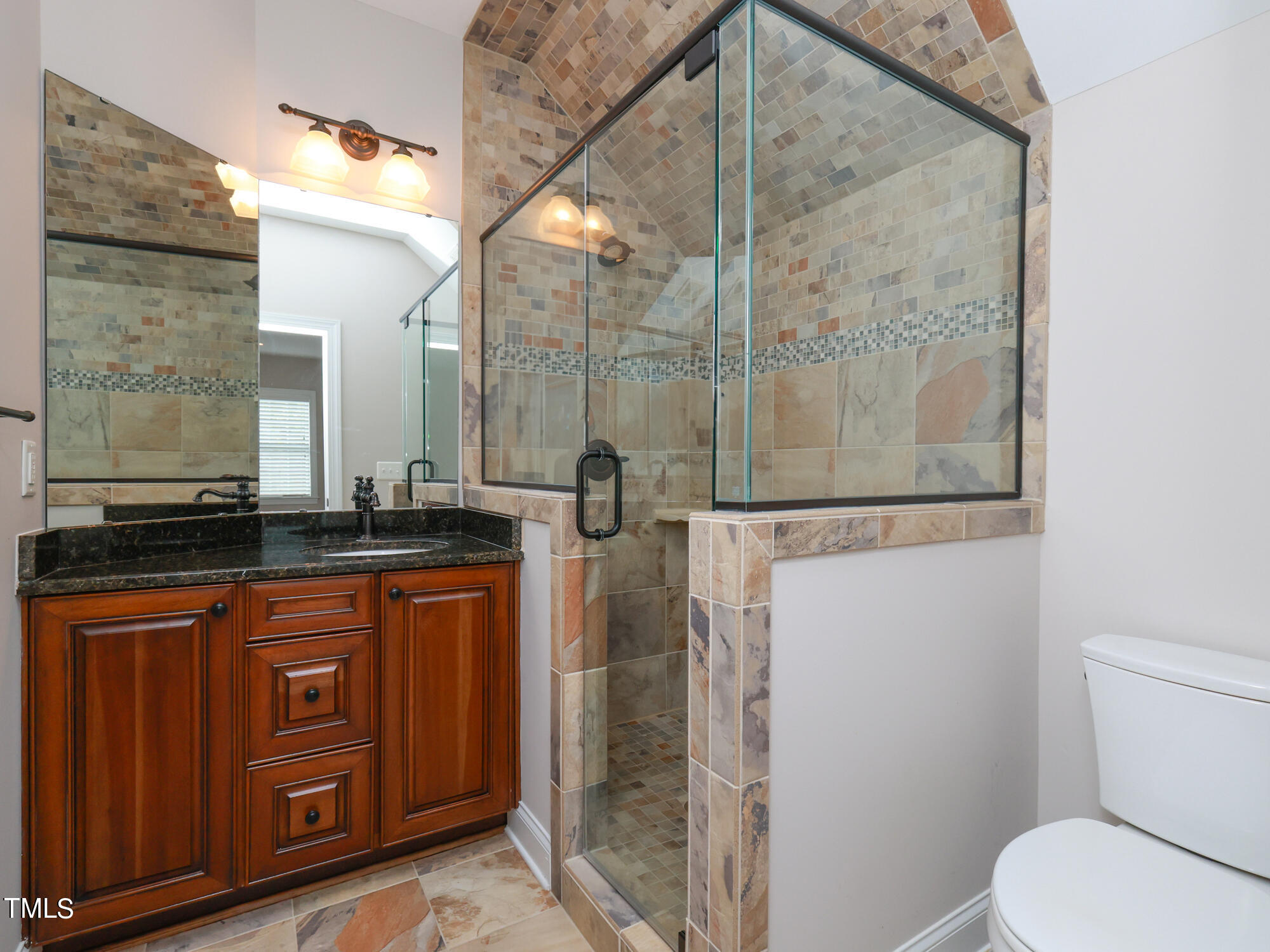 3212 Bankswood Drive