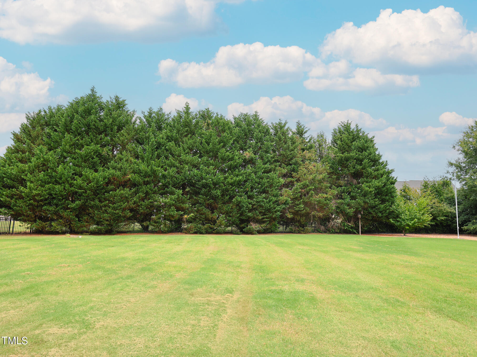 3212 Bankswood Drive