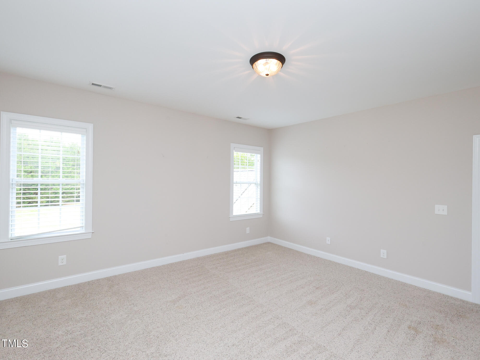 3212 Bankswood Drive