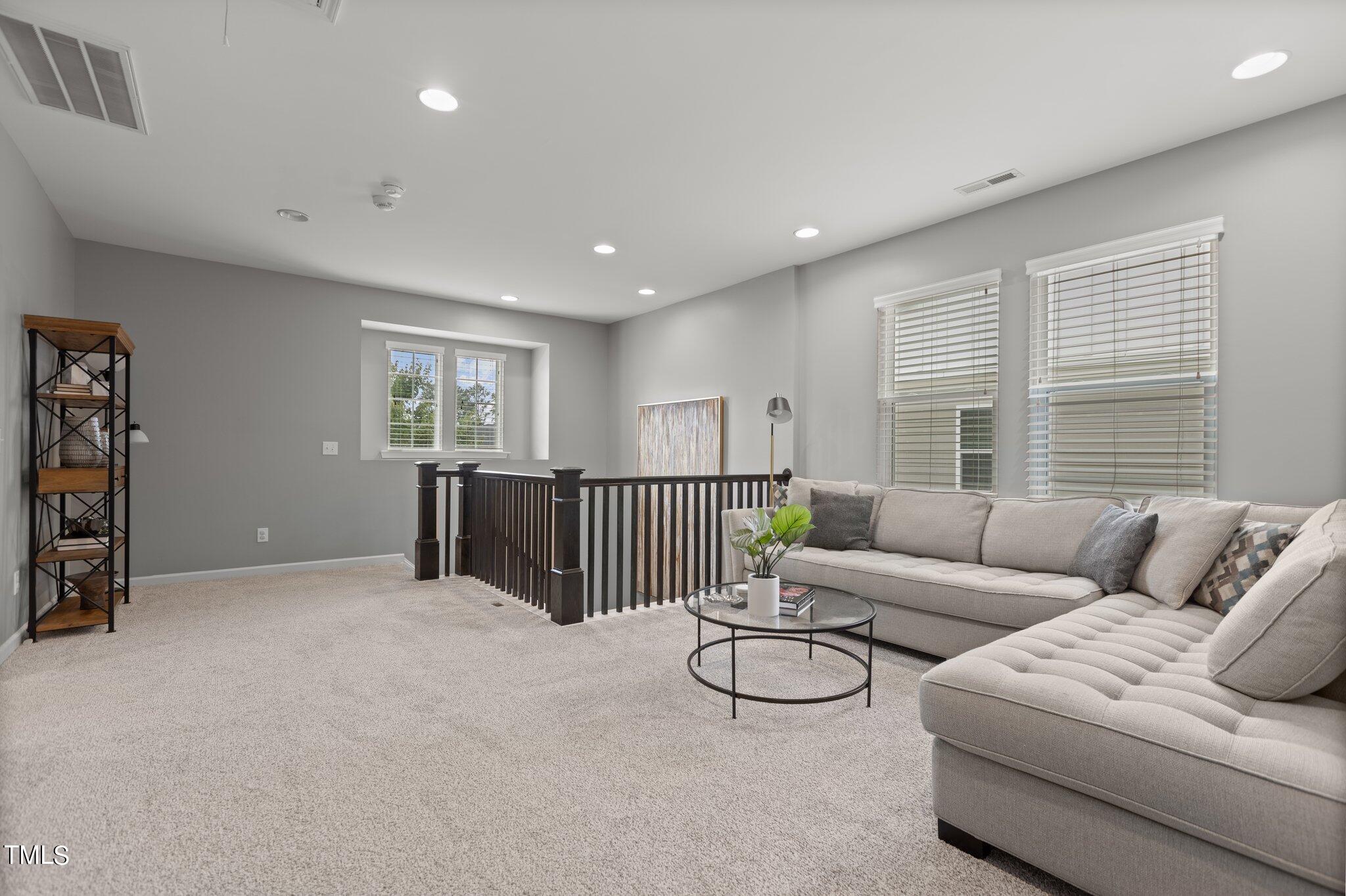 443 Plainview Avenue