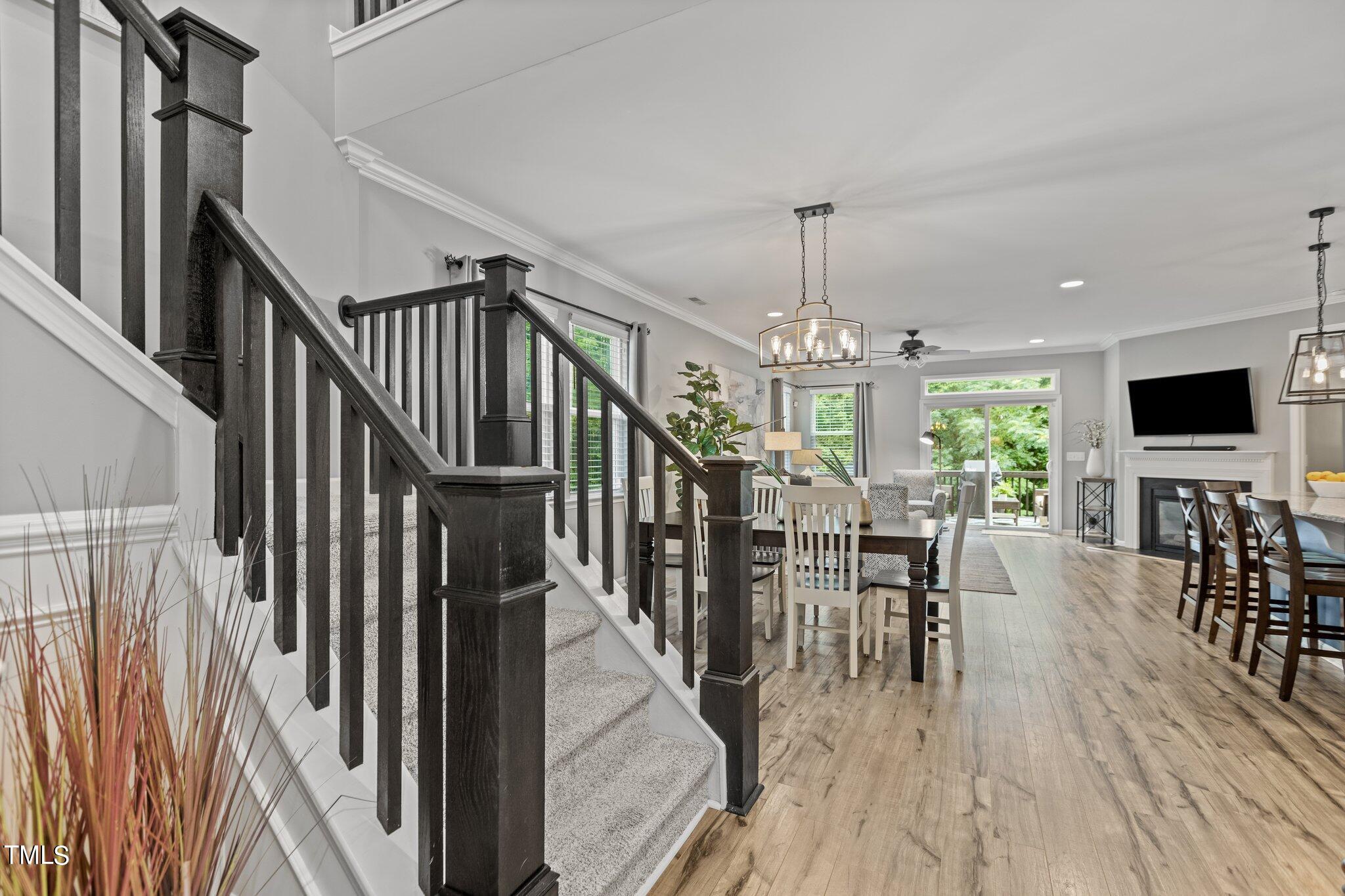 443 Plainview Avenue