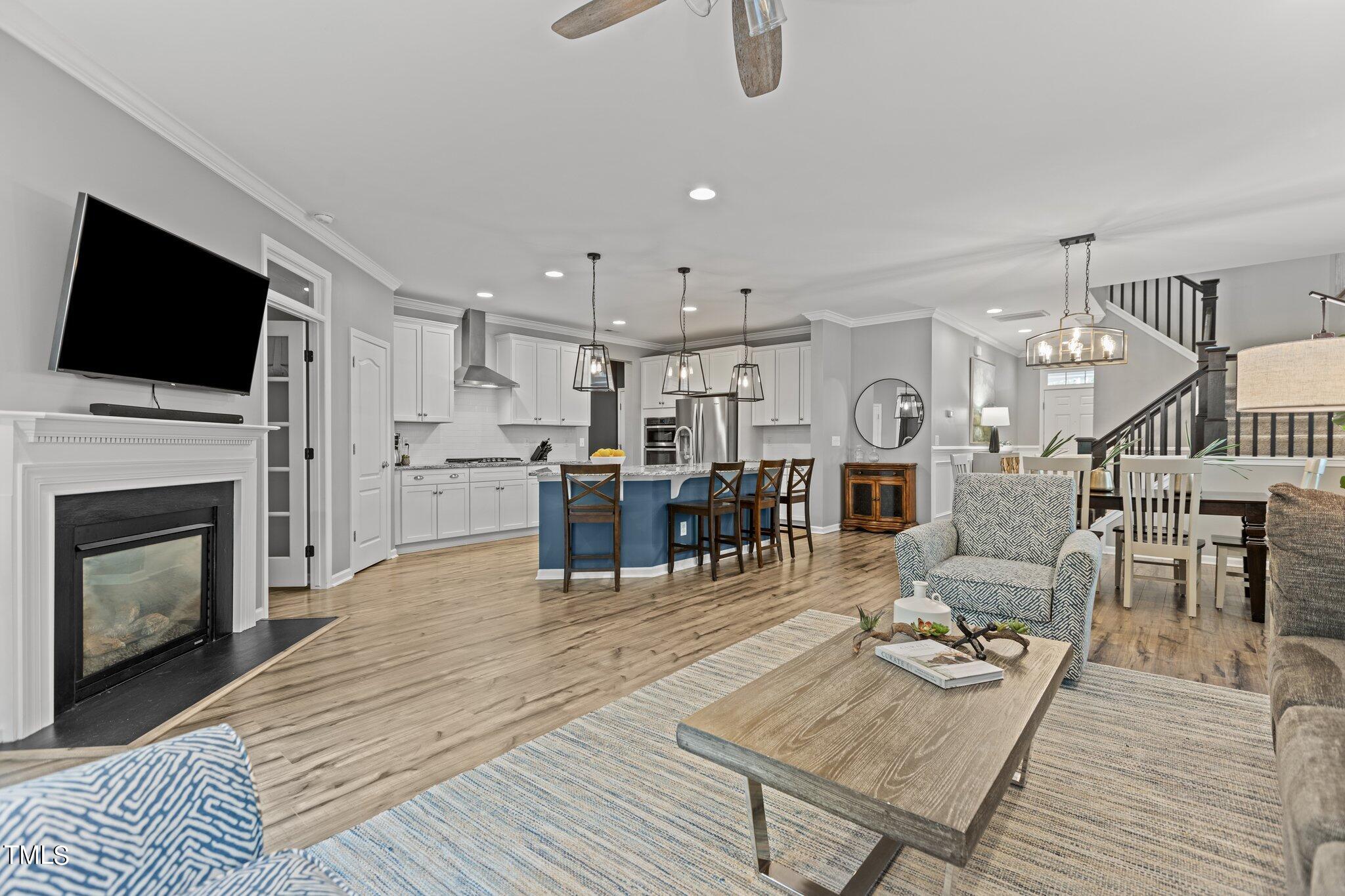 443 Plainview Avenue