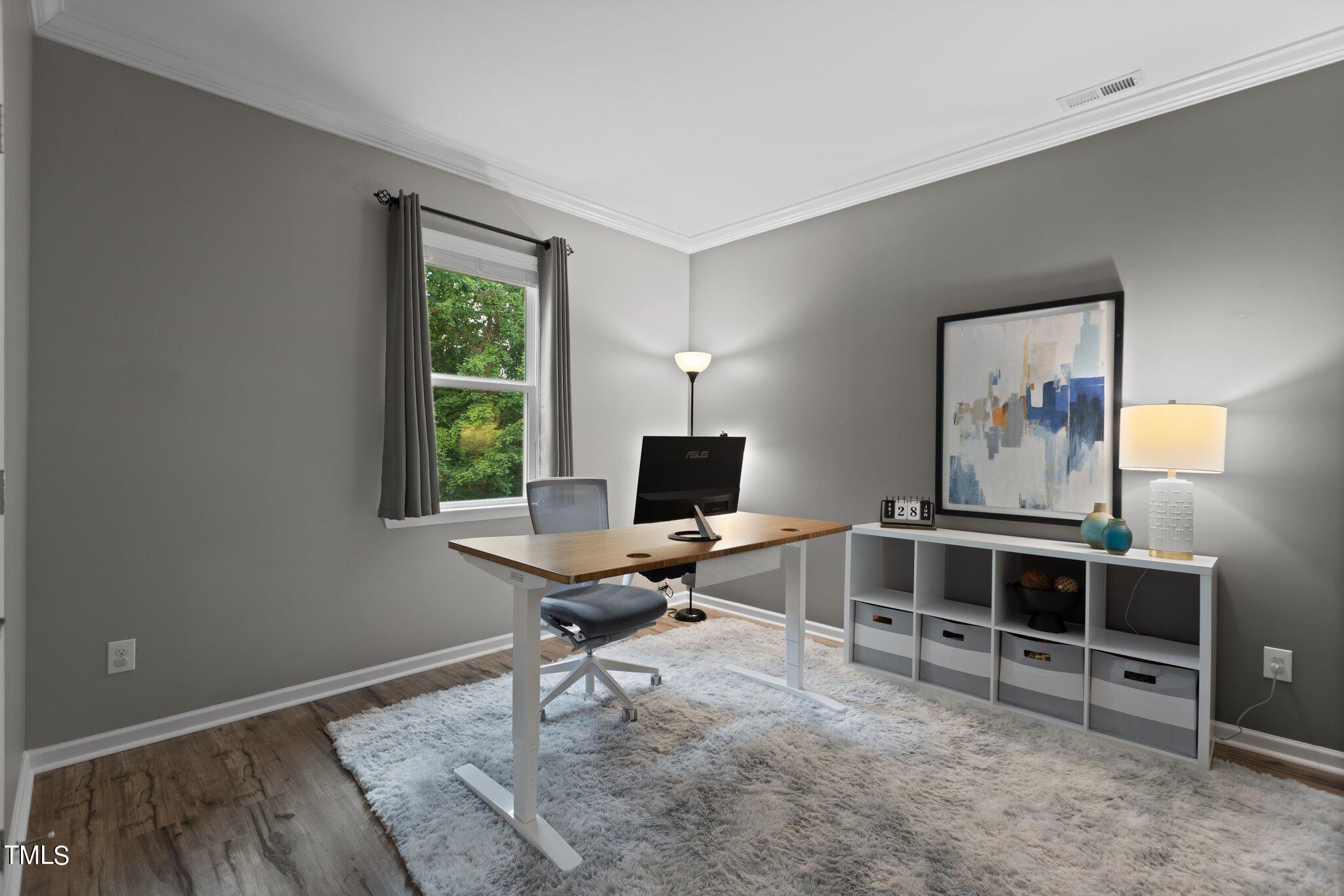 443 Plainview Avenue