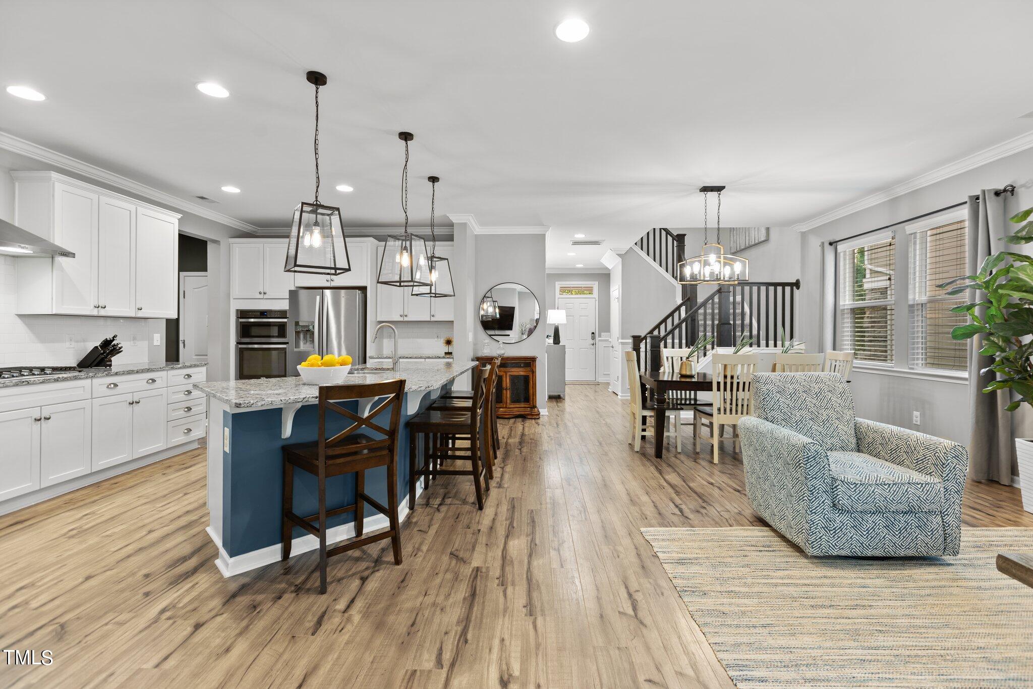 443 Plainview Avenue