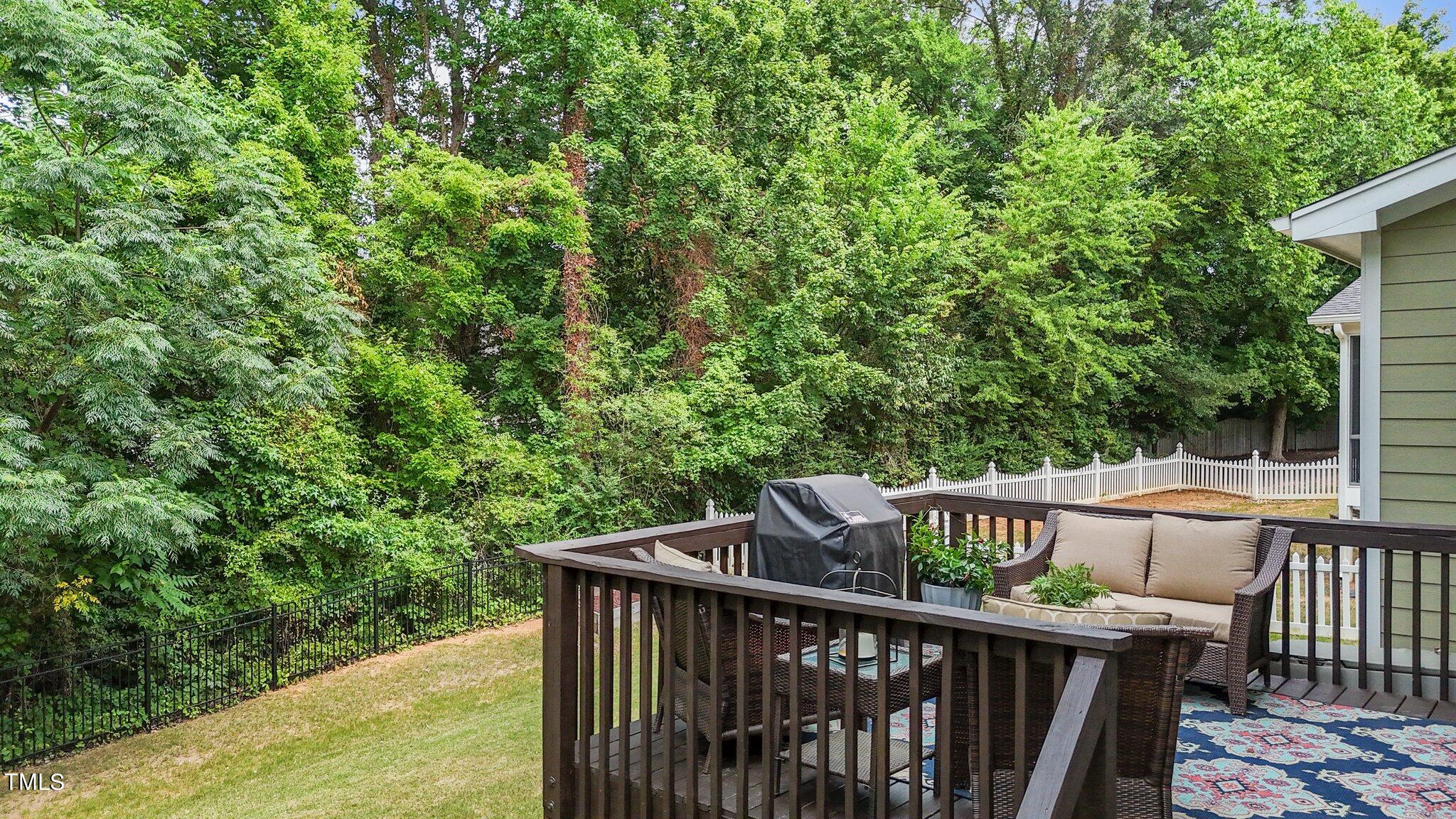 443 Plainview Avenue