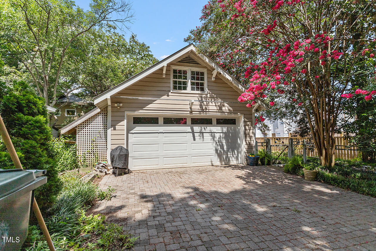 1715 Park Drive