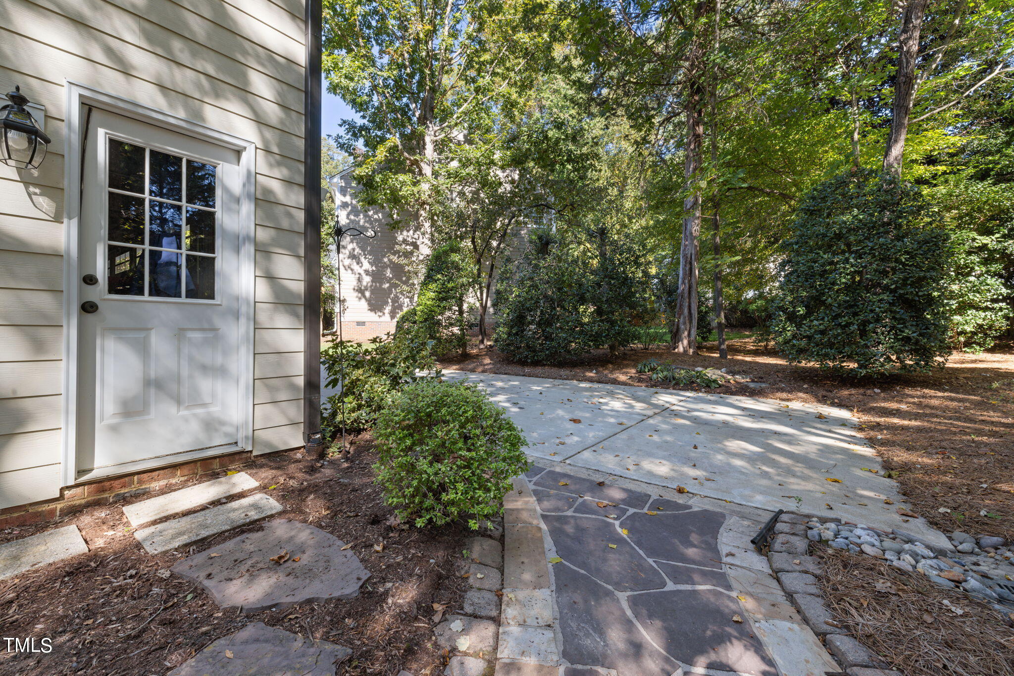 208 Townsend Court