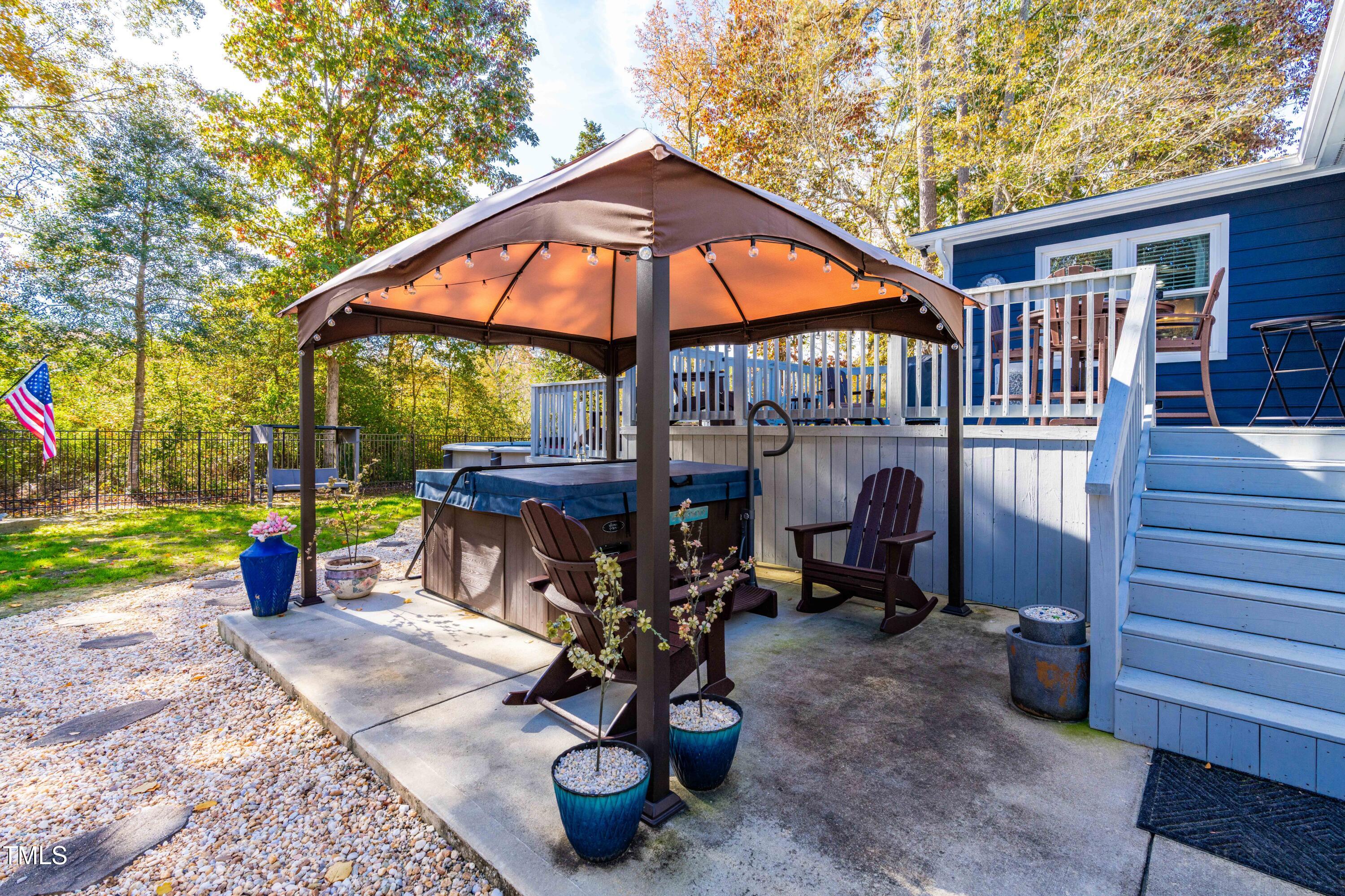 5204 Baywood Forest Drive