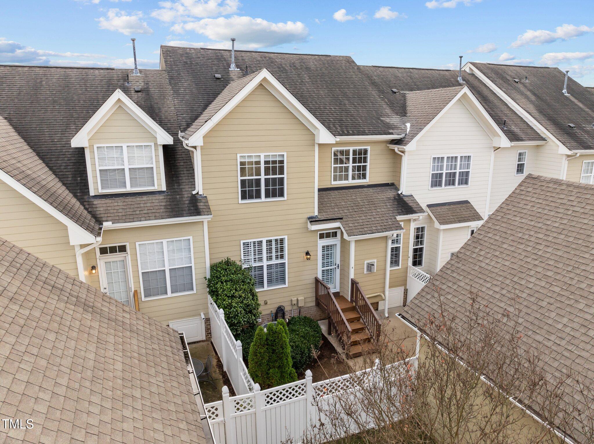 1115 Front Gate Lane