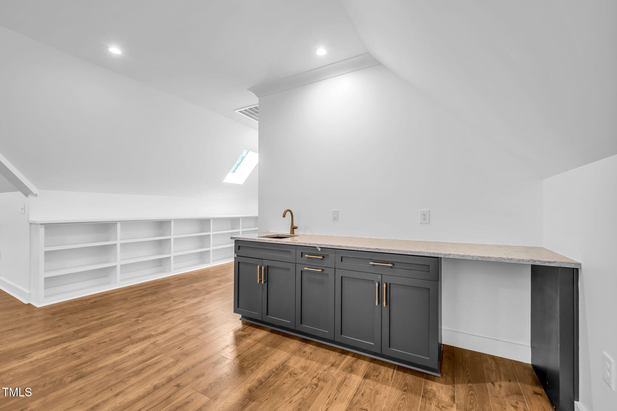 6225 Horse Fly Trail