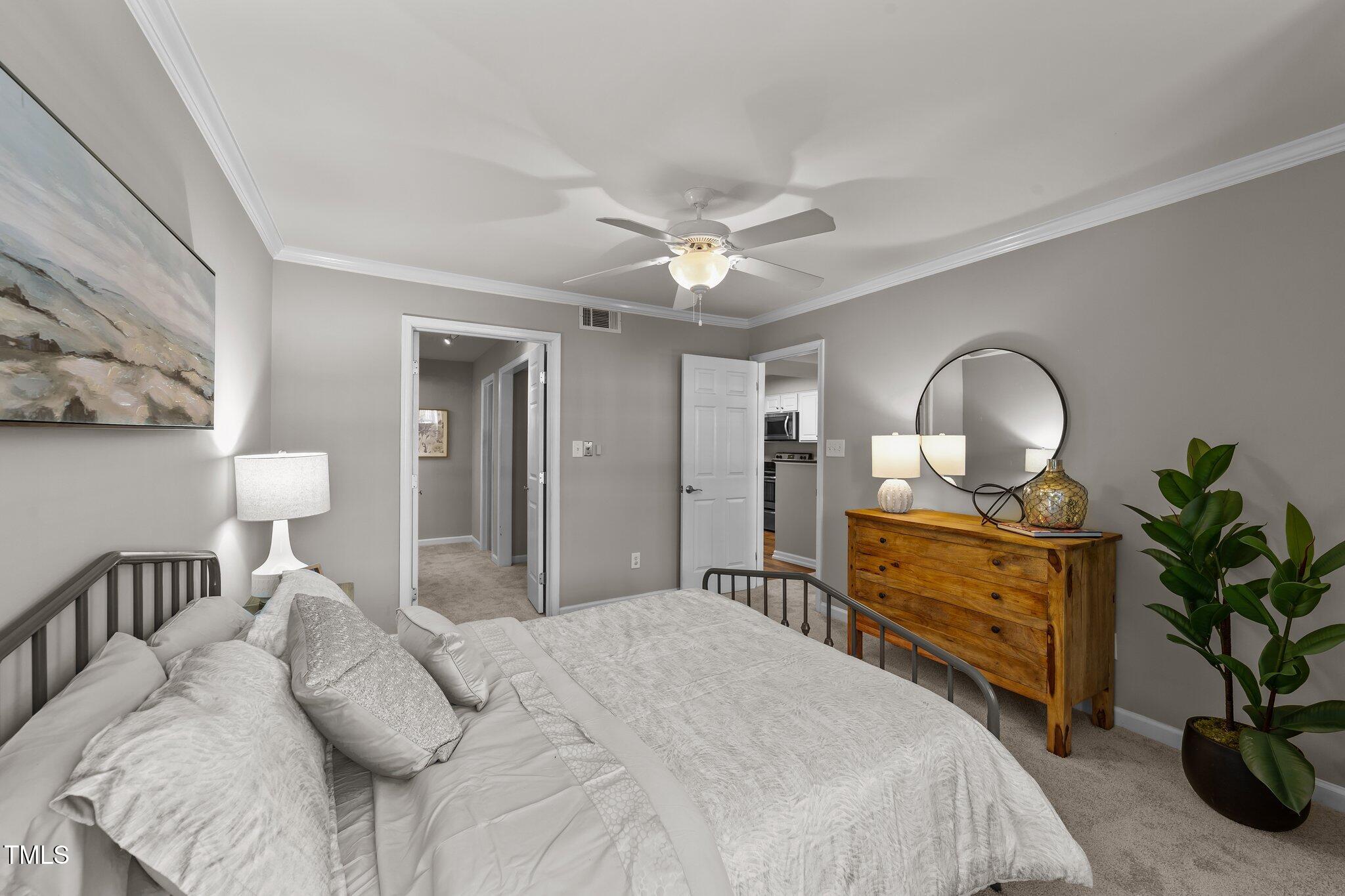 1061 Wirewood Drive # 102