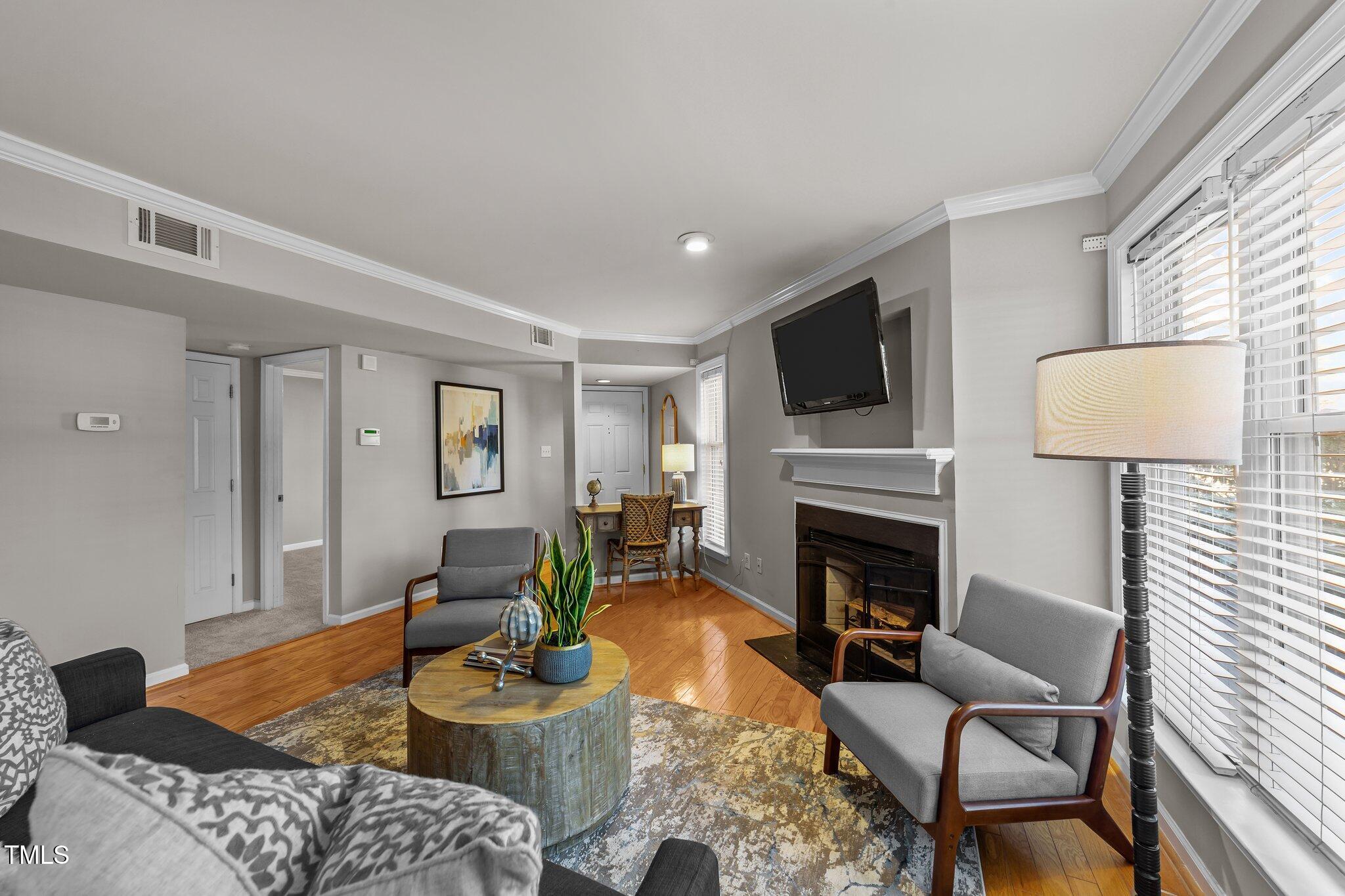 1061 Wirewood Drive # 102