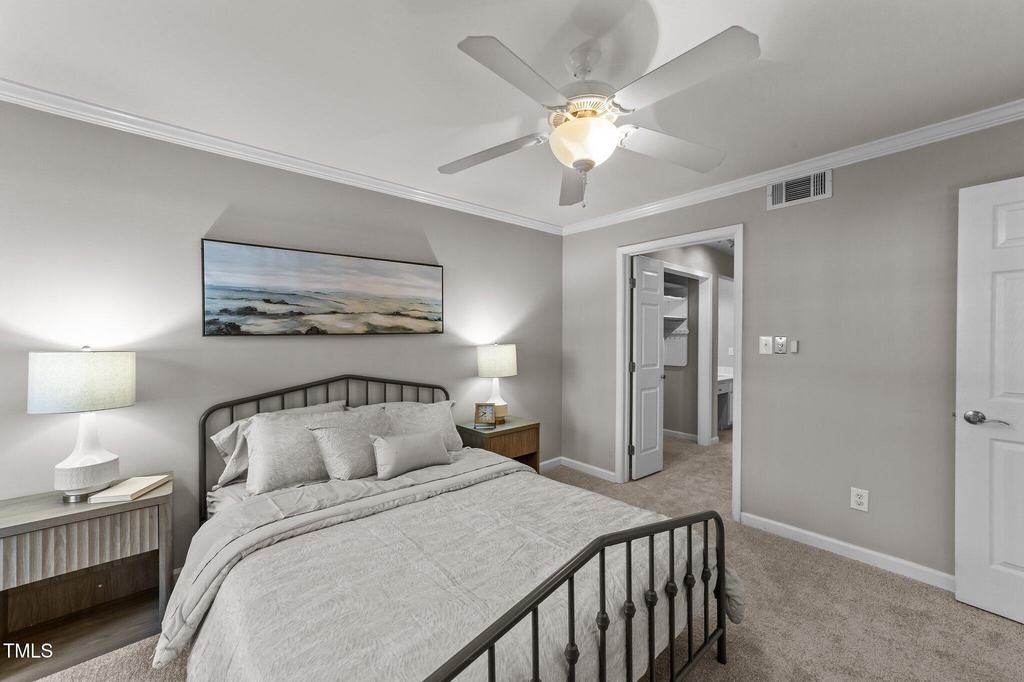 1061 Wirewood Drive # 102