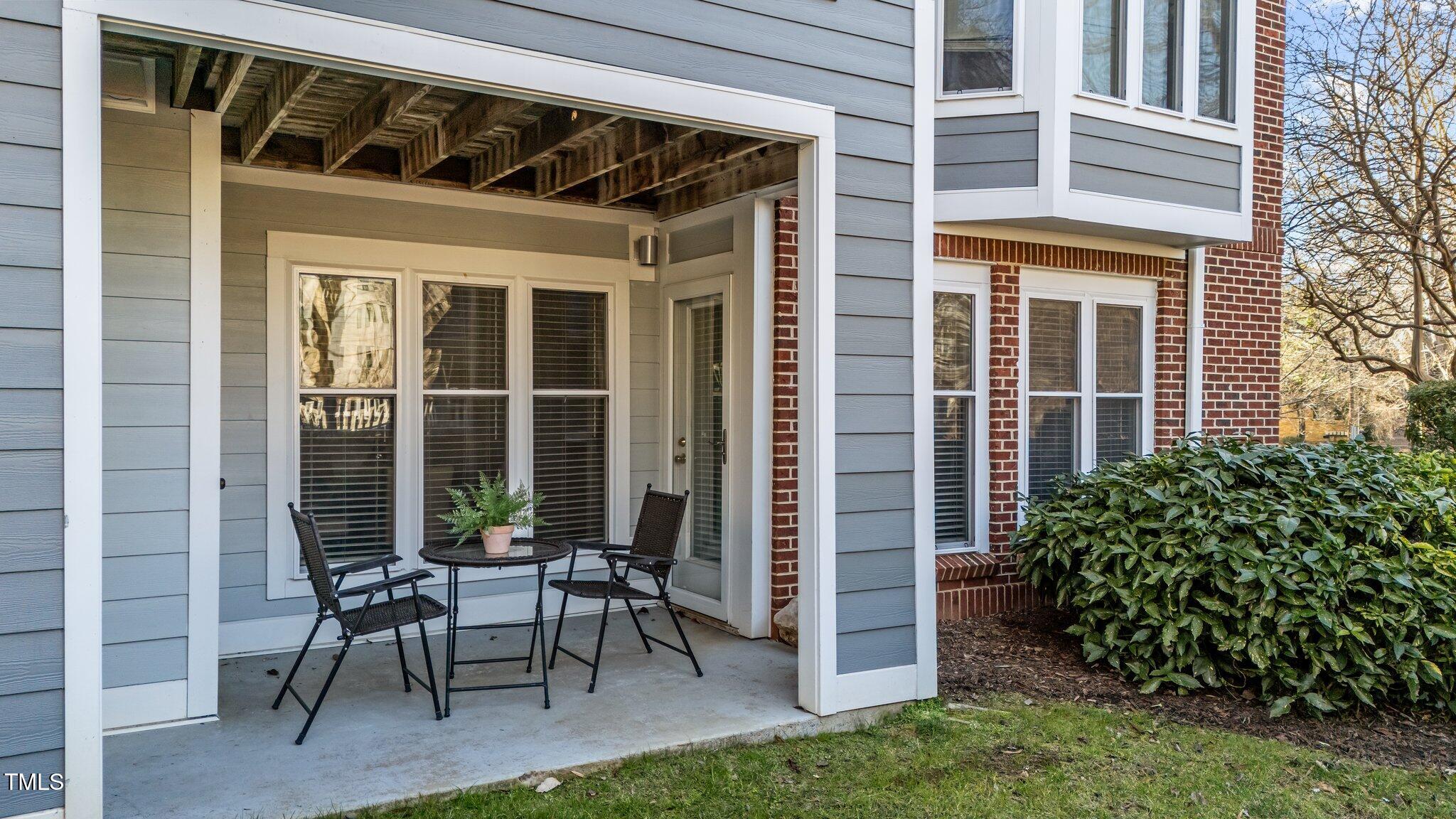 1061 Wirewood Drive # 102