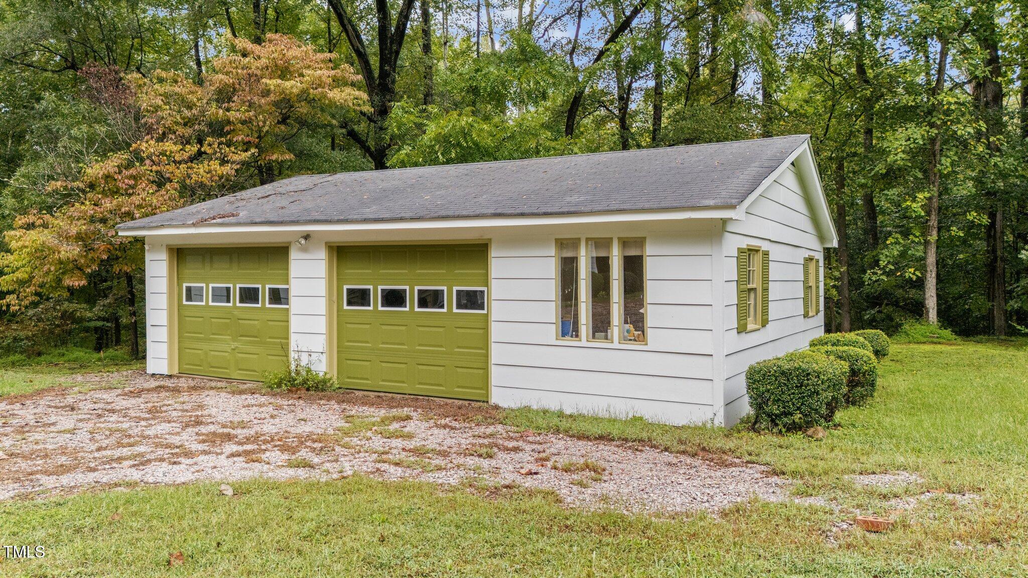 7101 Winding Way