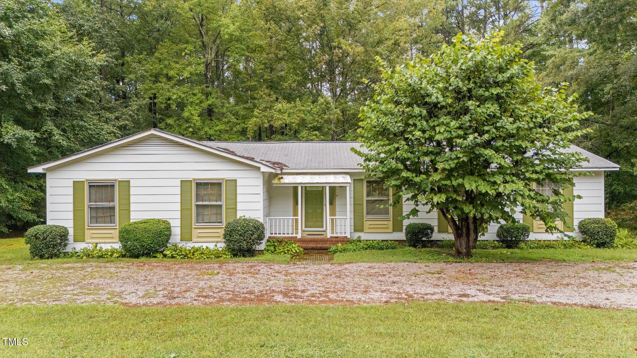 7101 Winding Way