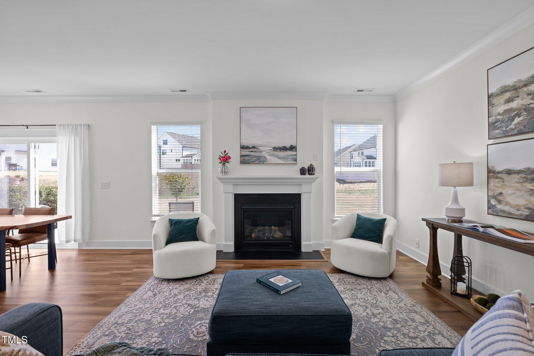 518 Hampton Crest Court