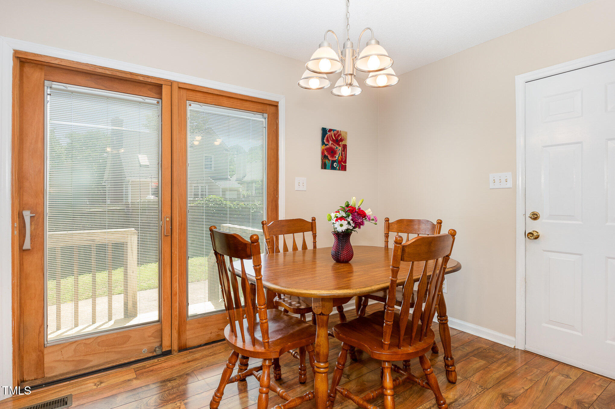 809 Maple Shade Lane