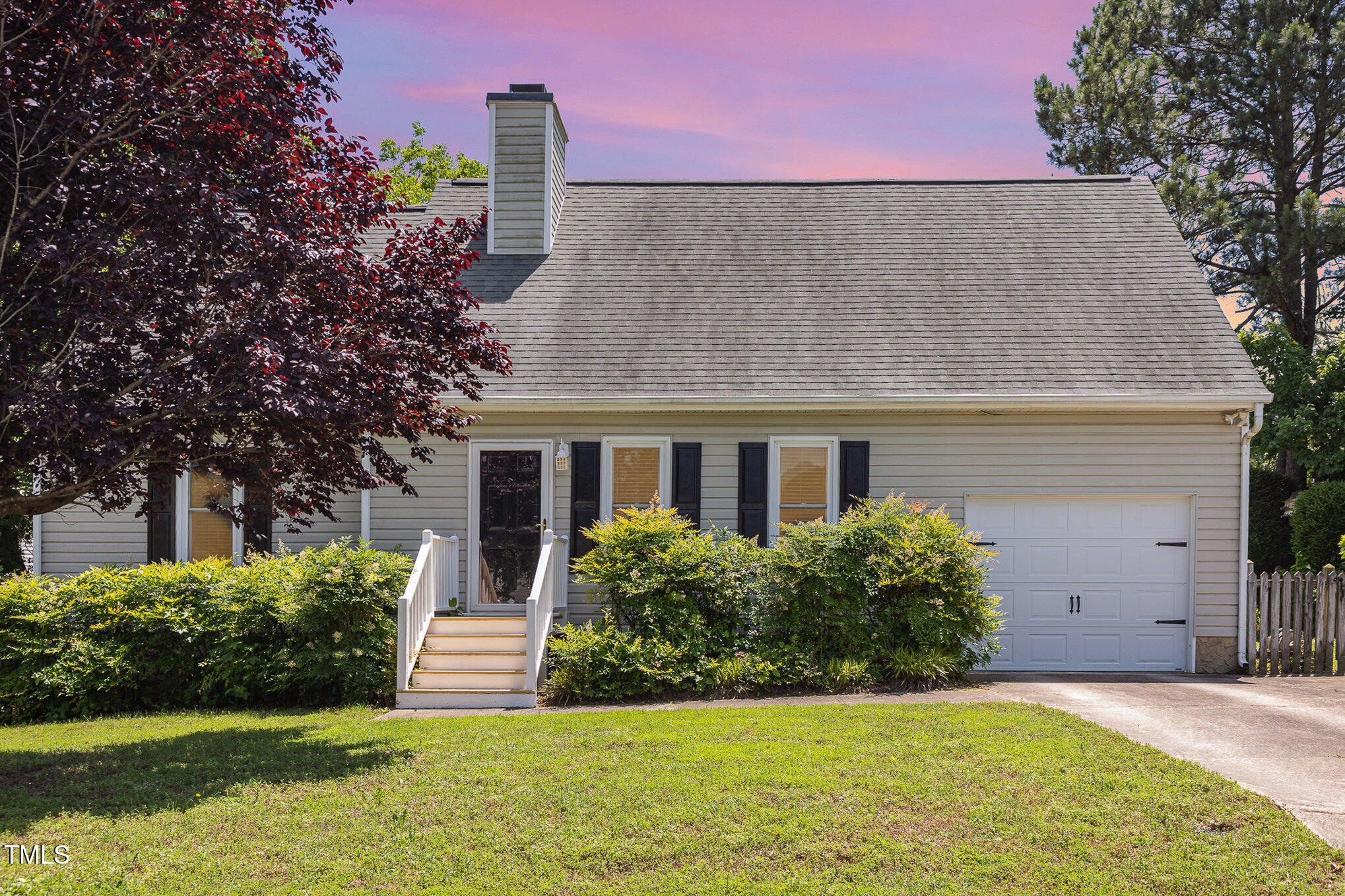 809 Maple Shade Lane