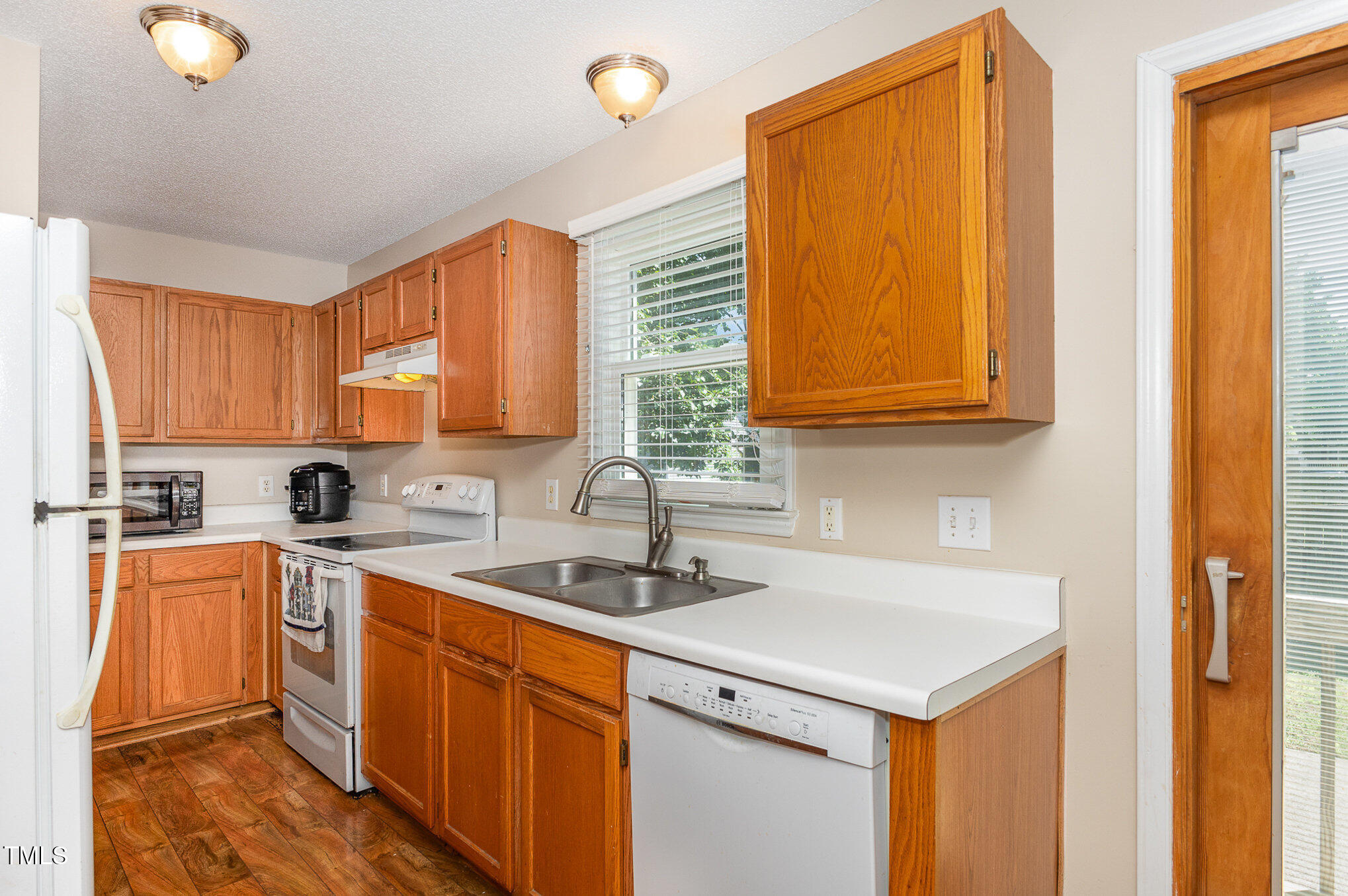 809 Maple Shade Lane