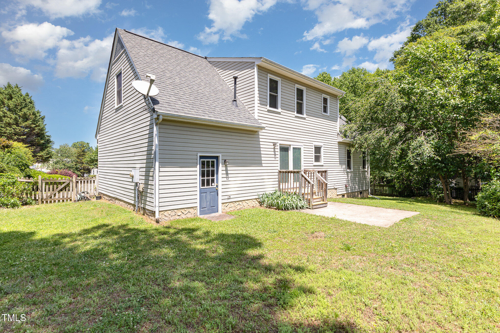 809 Maple Shade Lane
