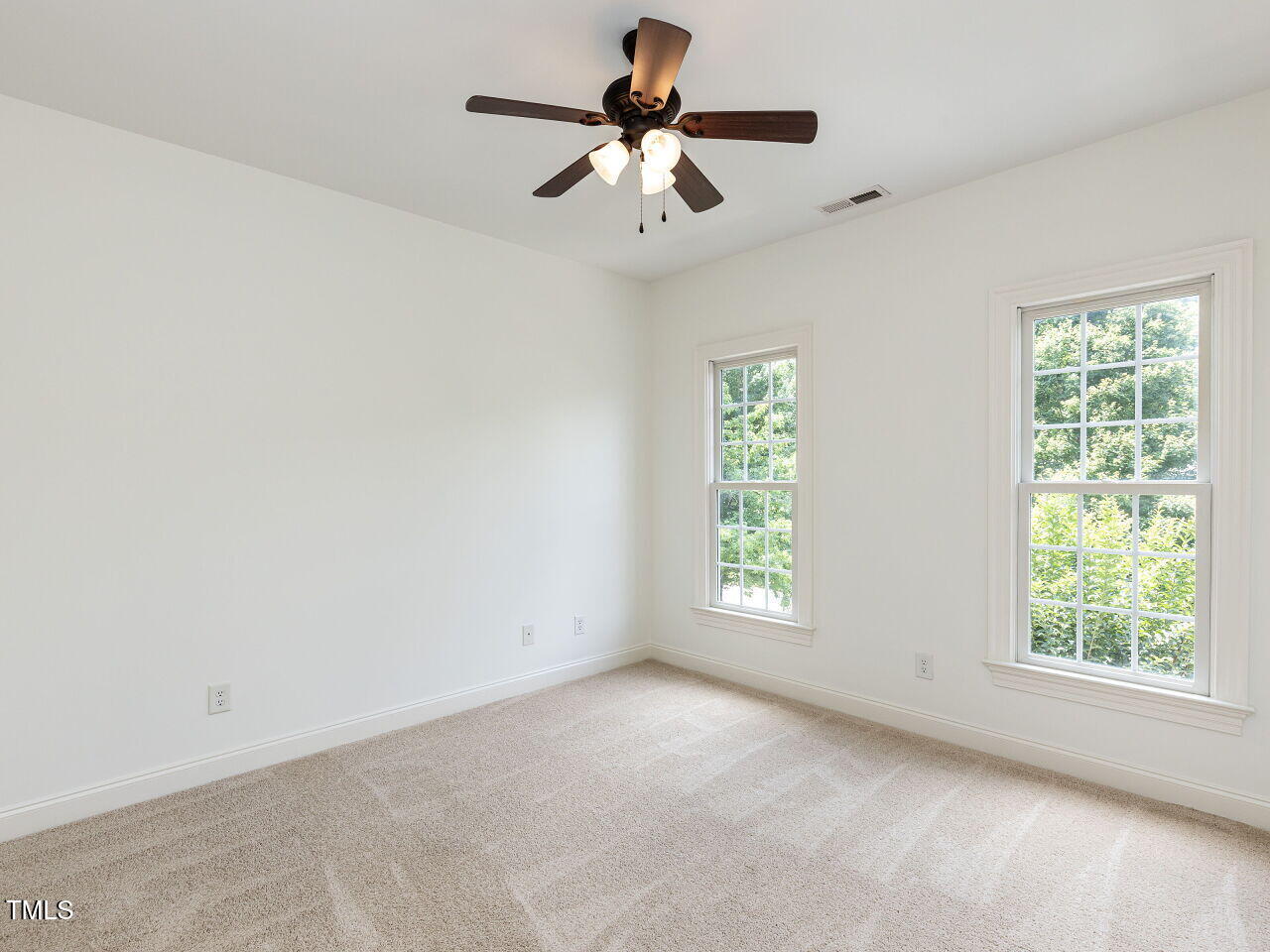 709 Skymont Drive