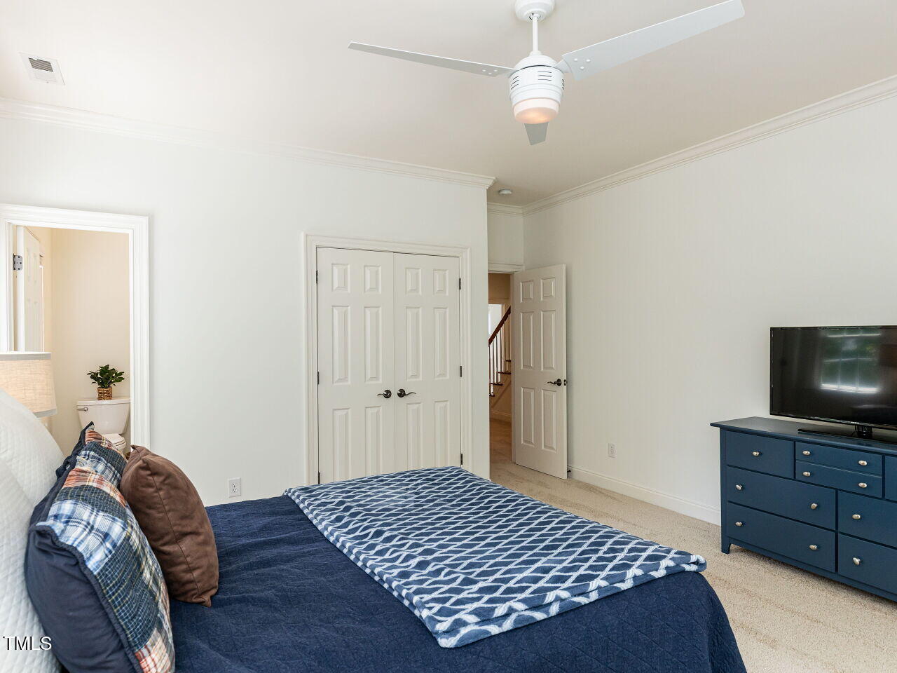 709 Skymont Drive