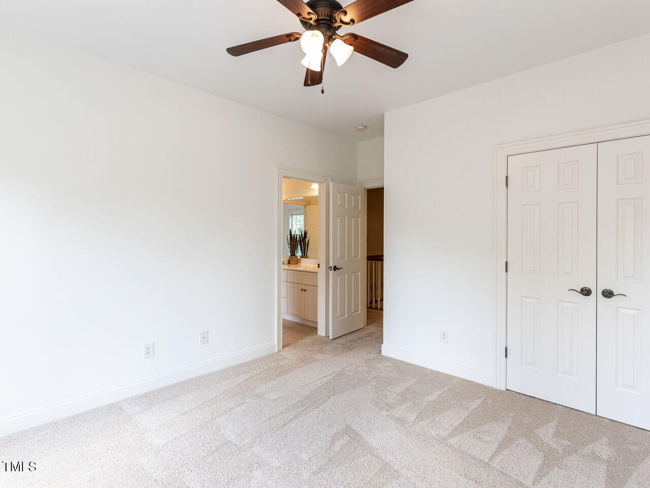 709 Skymont Drive