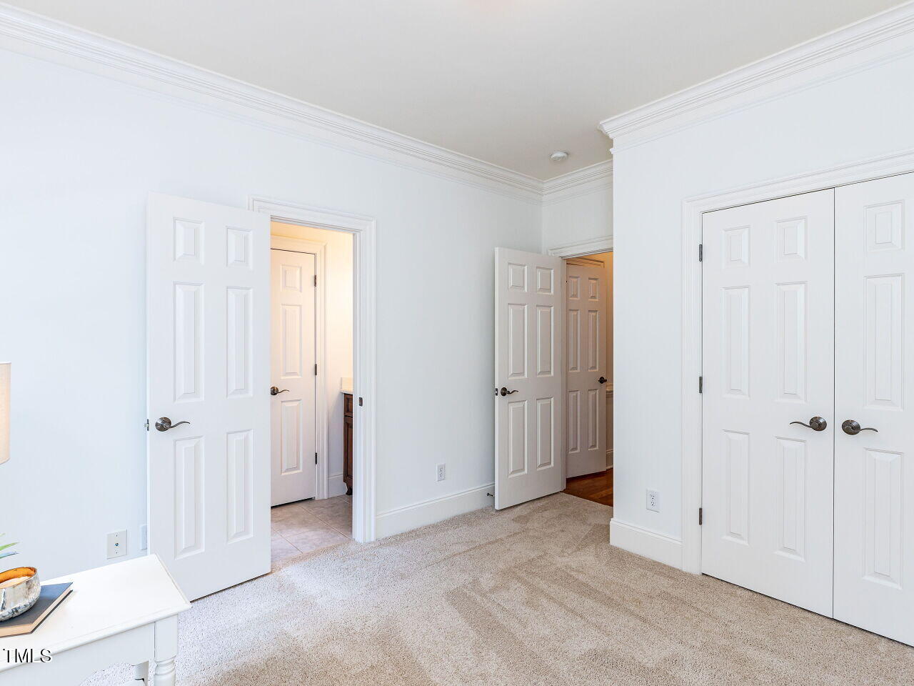 709 Skymont Drive