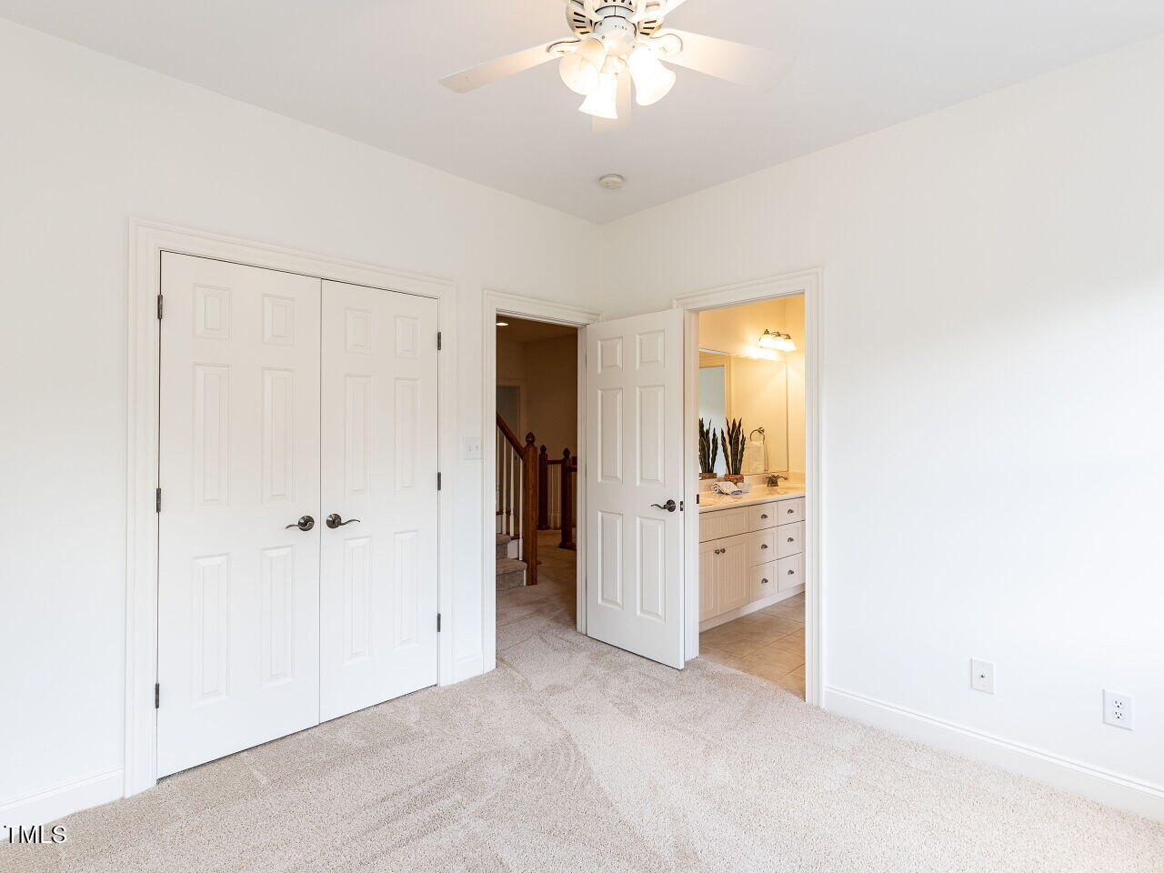 709 Skymont Drive