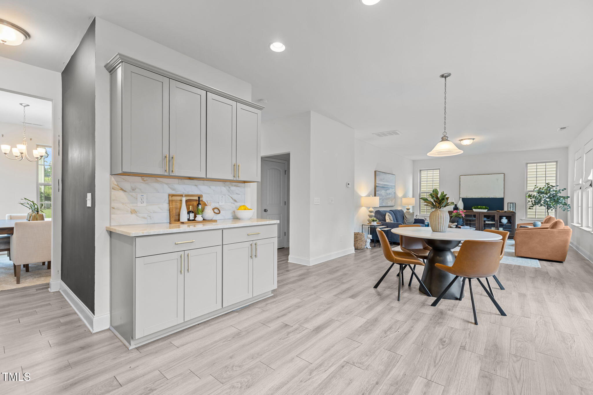 837 Stable Fern Drive