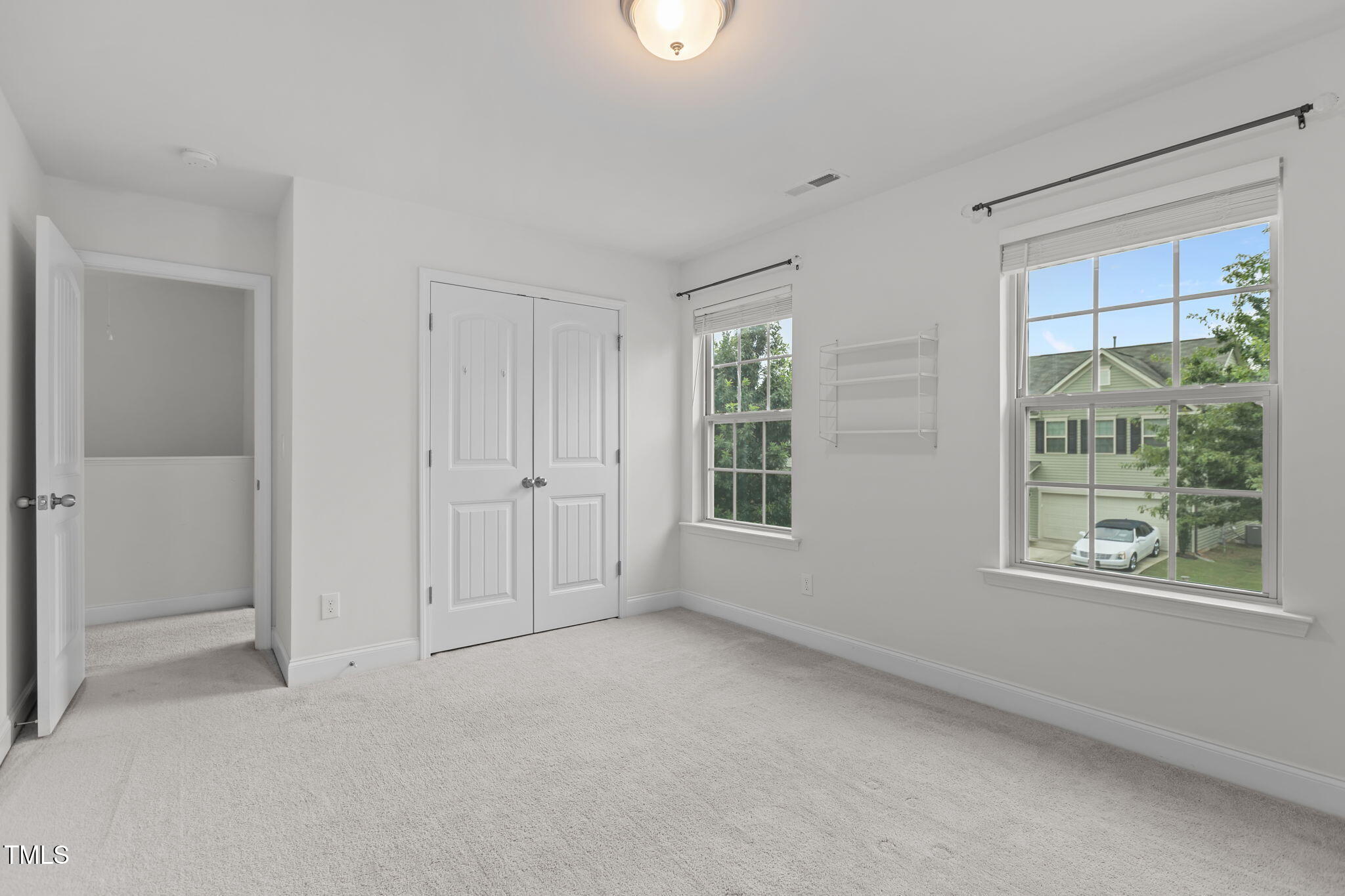 837 Stable Fern Drive