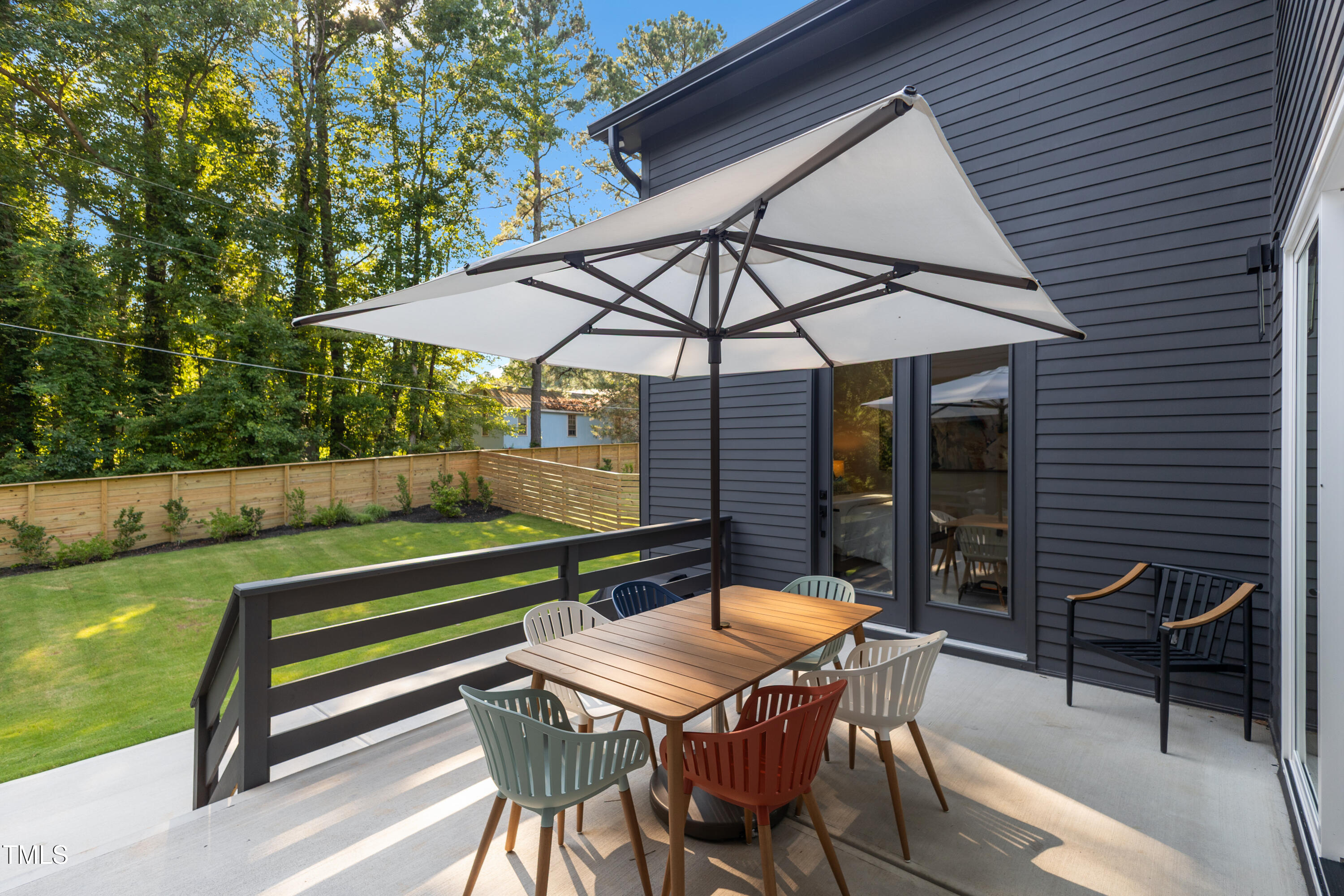 1613 Bruce Circle
