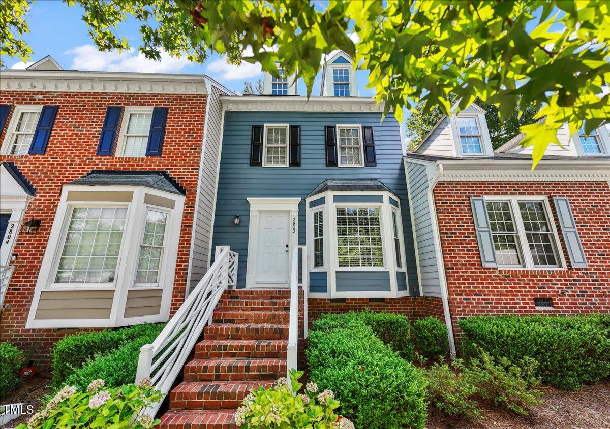 2802 Bedfordshire Court