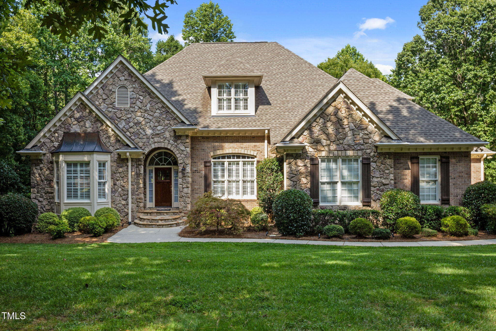 1217 Prairie Pond Circle