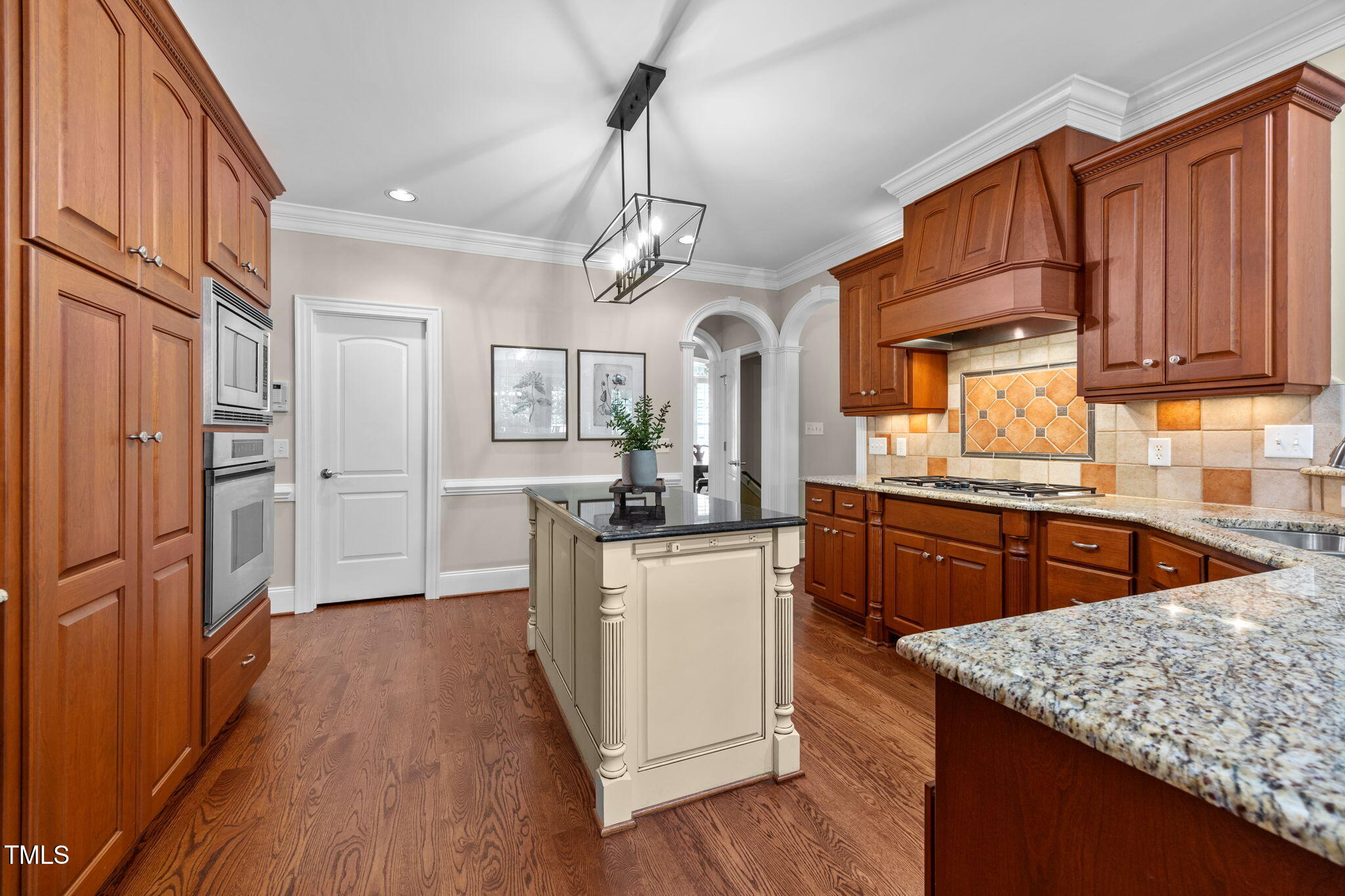 1217 Prairie Pond Circle