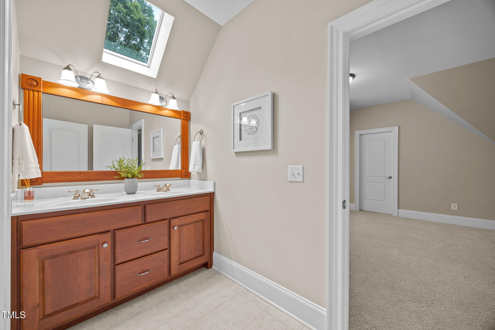 1217 Prairie Pond Circle