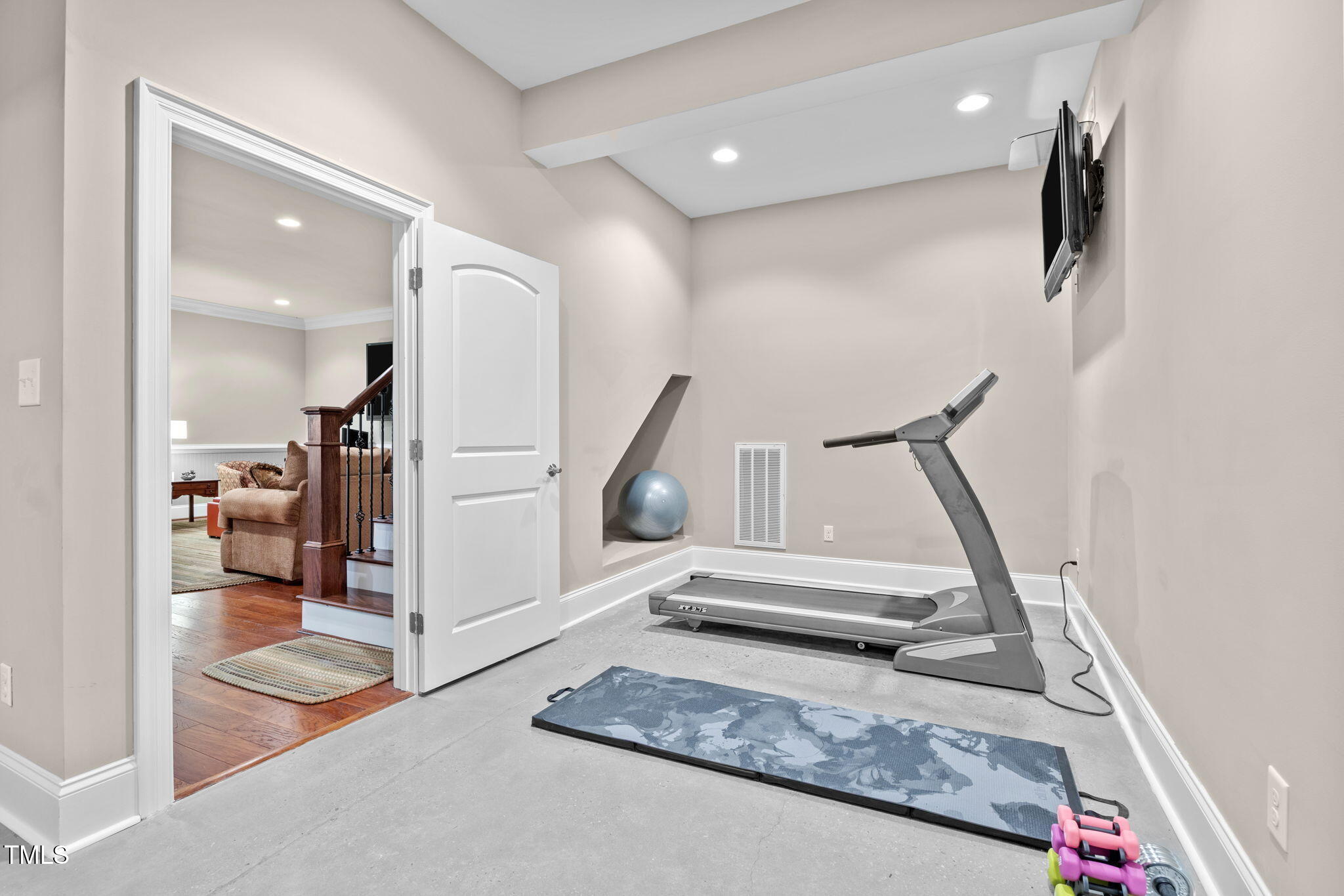 1217 Prairie Pond Circle