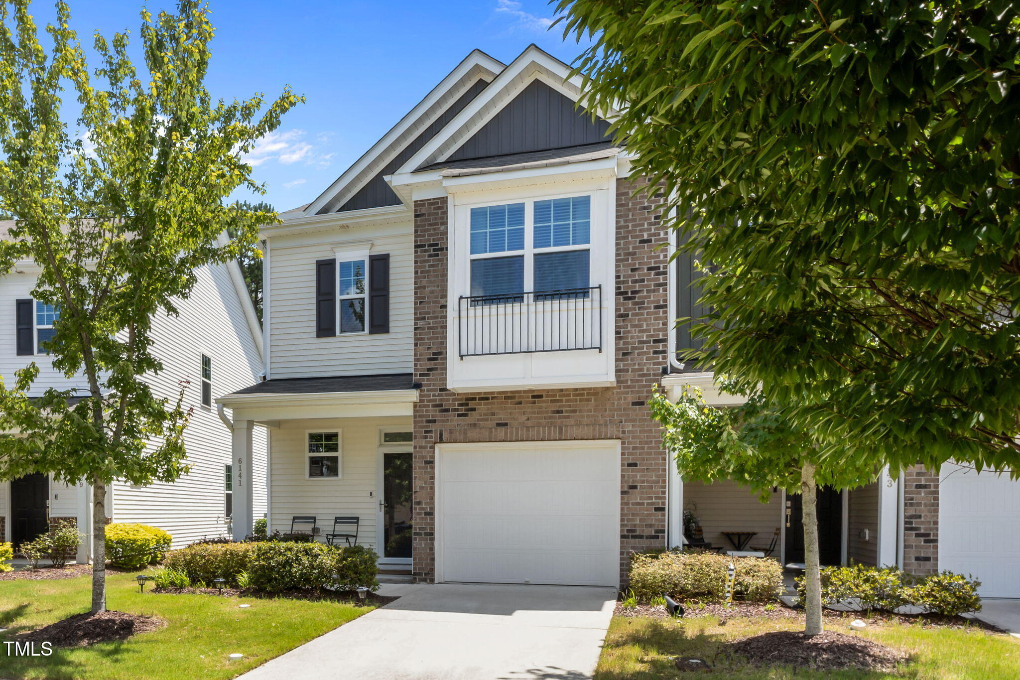 6141 Beale Loop
