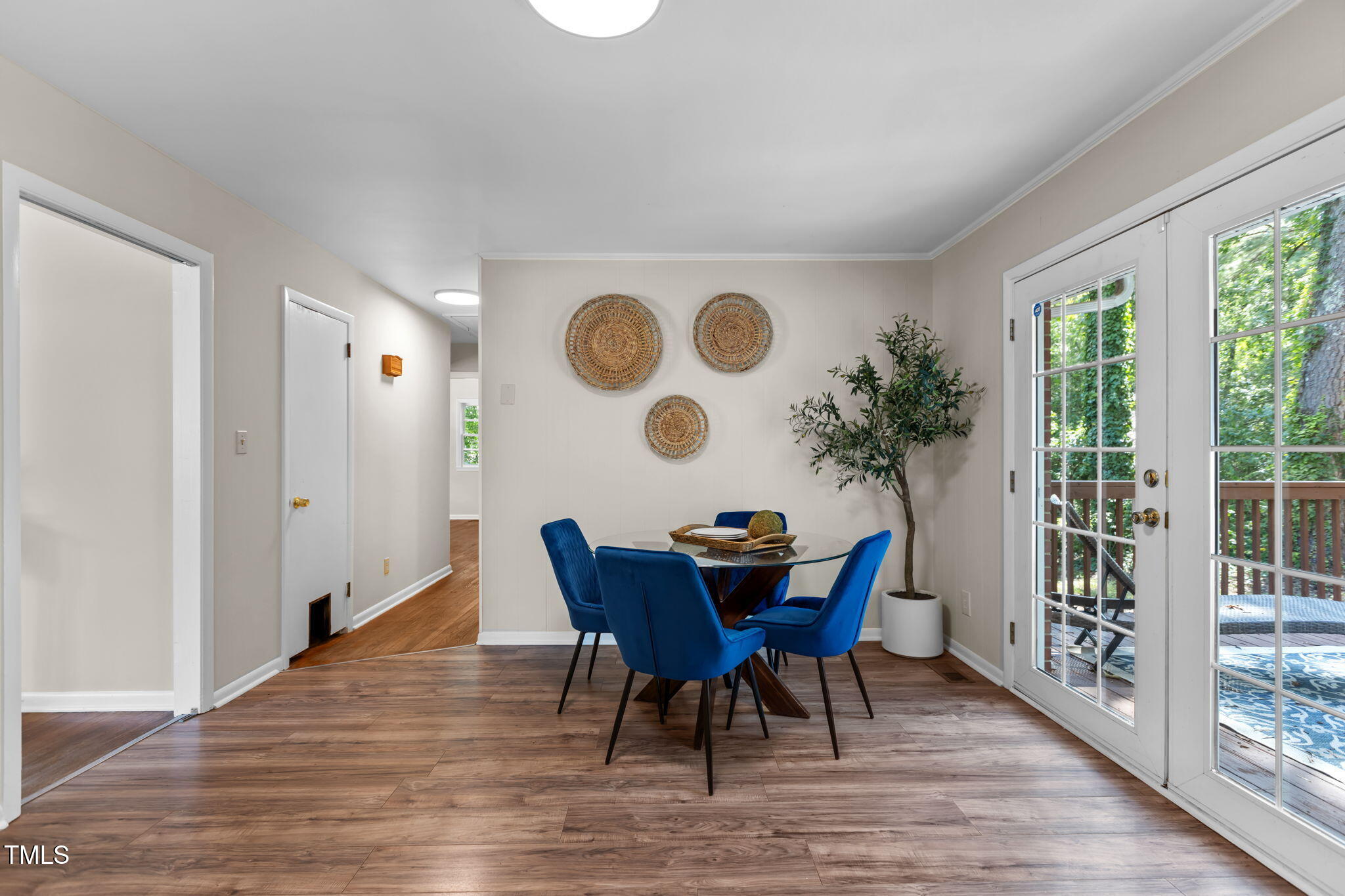 912 Williams Road