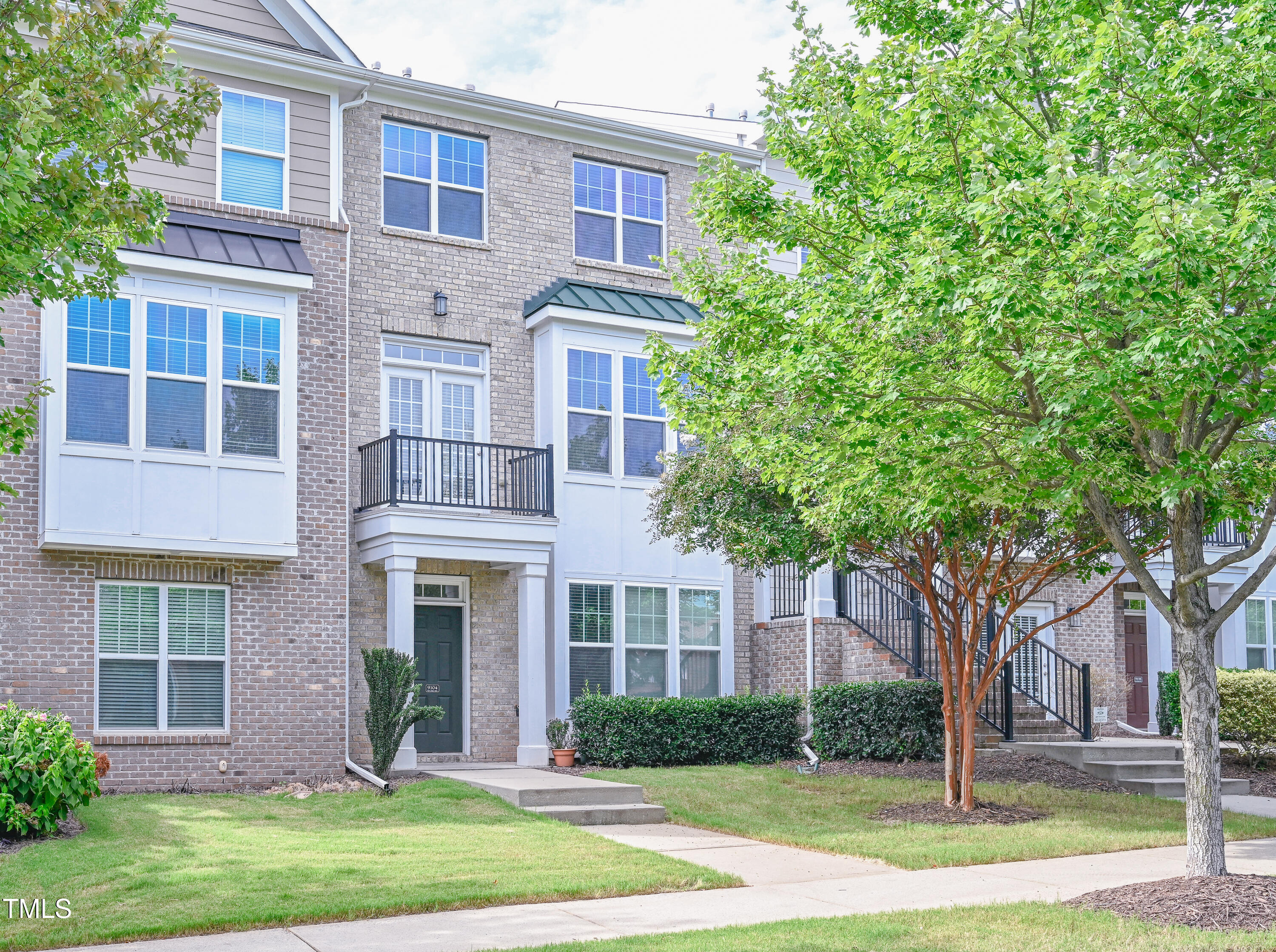 9104 Wooden Road